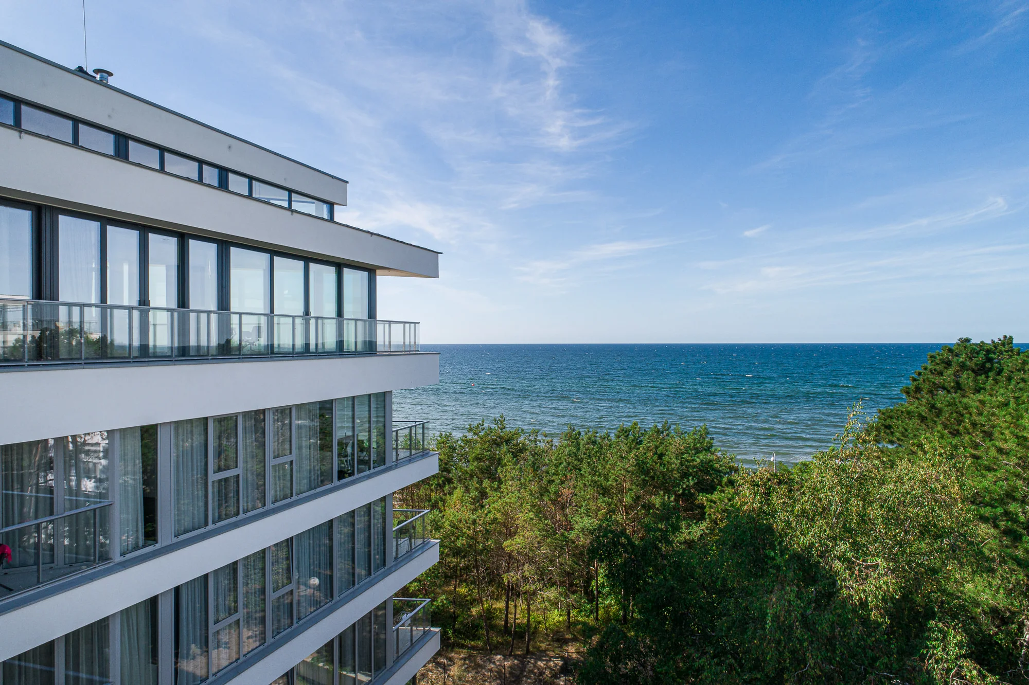 5* luxus u Baltu: moderní apartmány přímo u moře, varianta se snídaní i pobyt pro dvě děti zdarma
