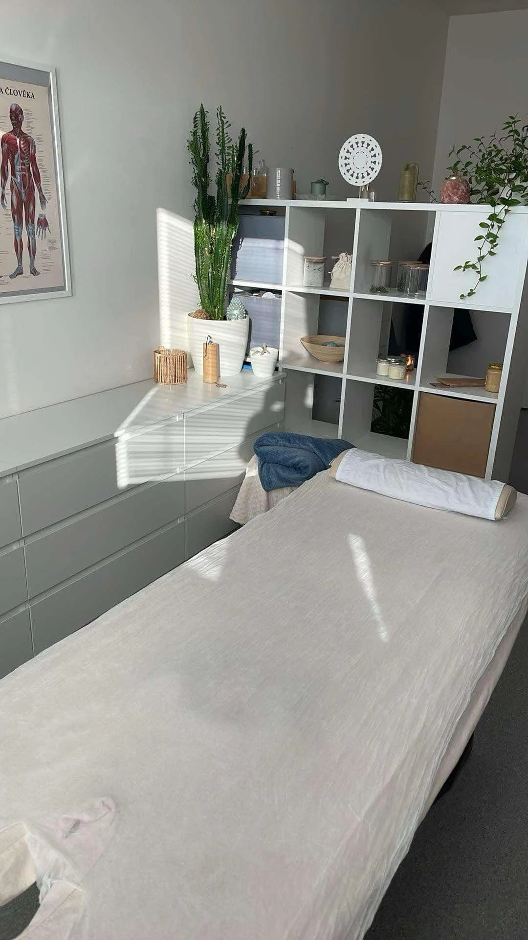 Pro relax a uvolnění: masáže dle výběru, sportovní, klasické i baňkování