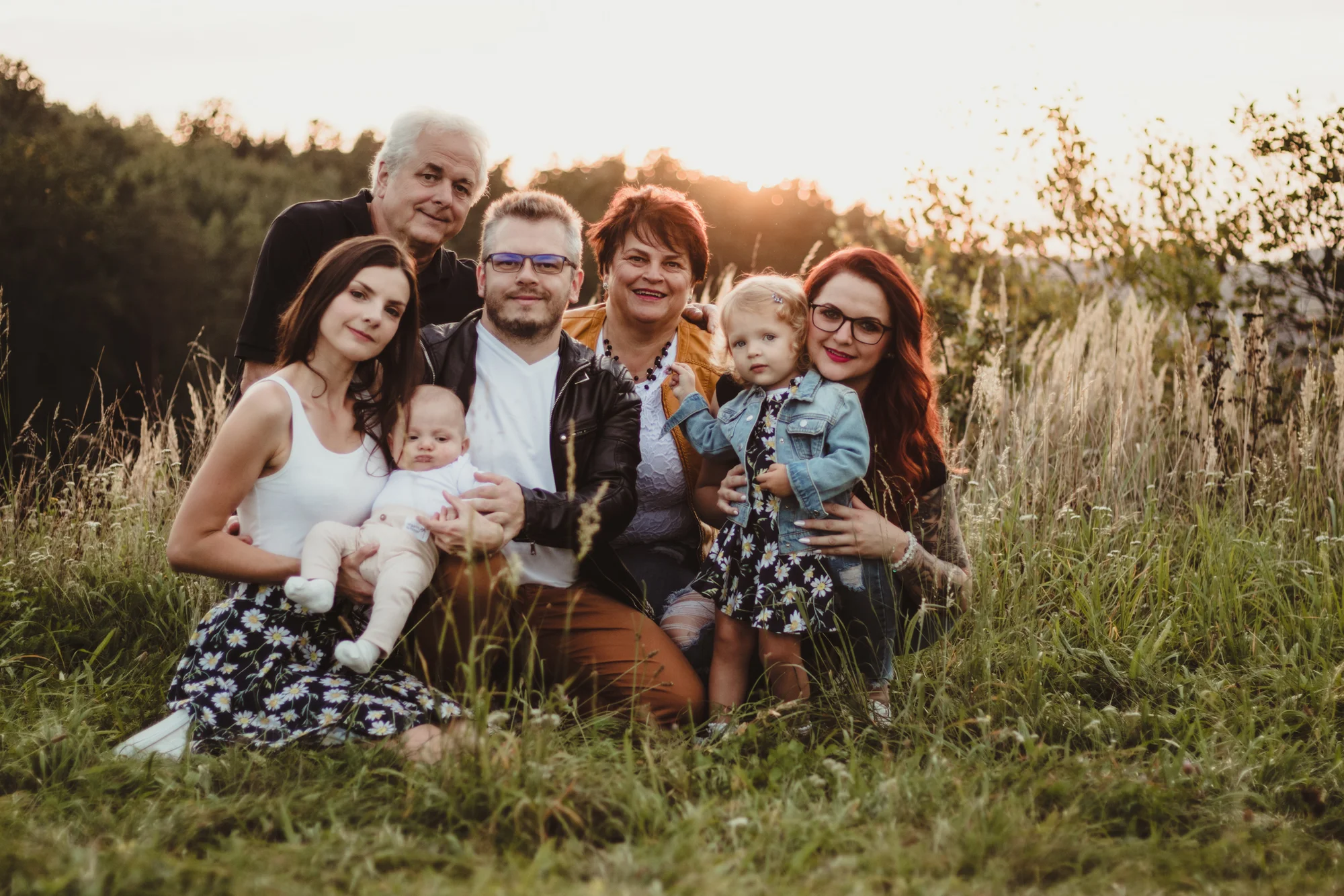 Venkovní rodinné nebo párové focení: 4–15 upravených fotek