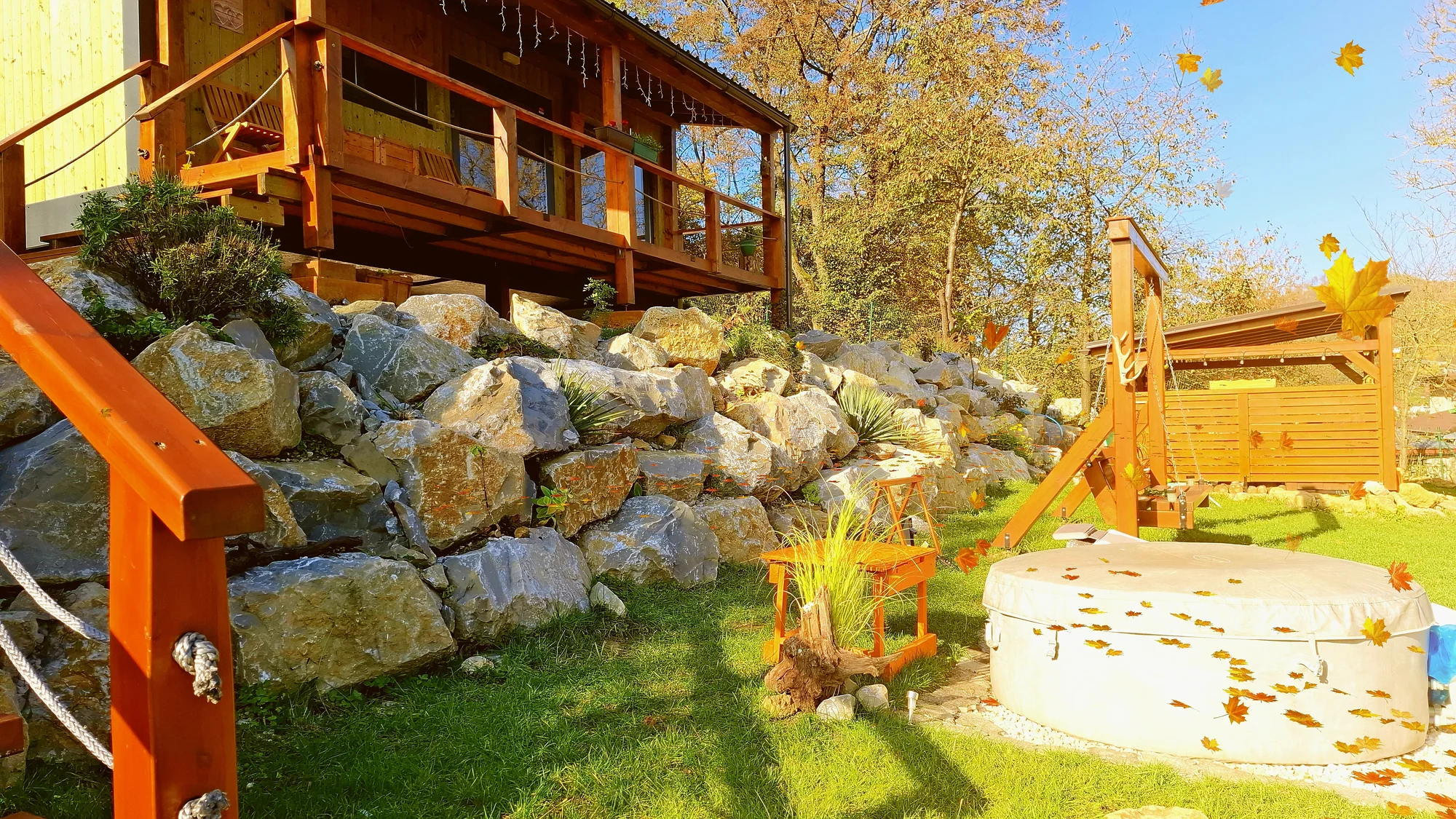 Romantika ve dvou nebo úžasný rodinný pobyt v domečku s venkovní vířivkou