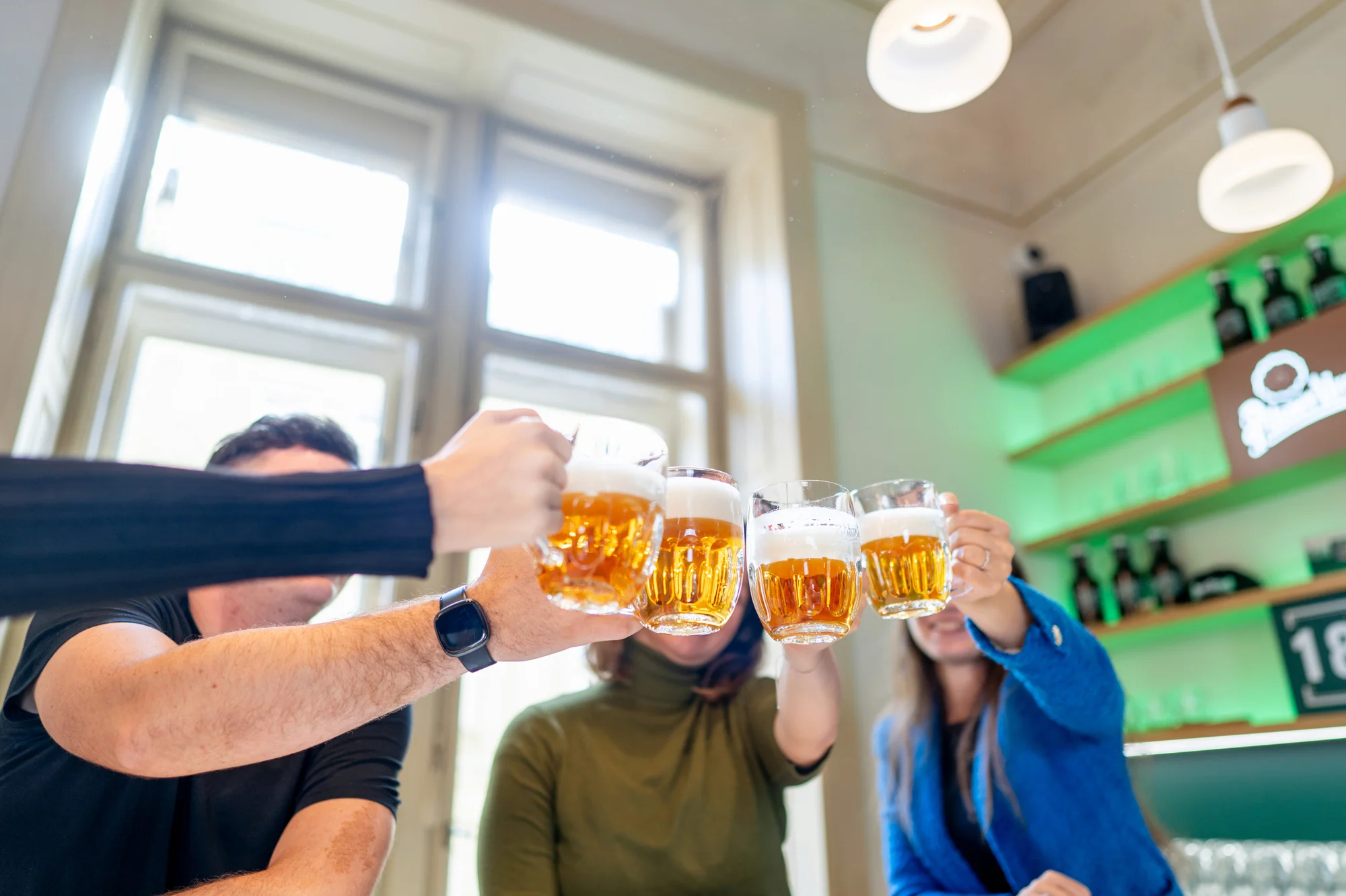 Staňte se mistrem výčepu: škola čepování v Pilsner Urquell Experience v Praze