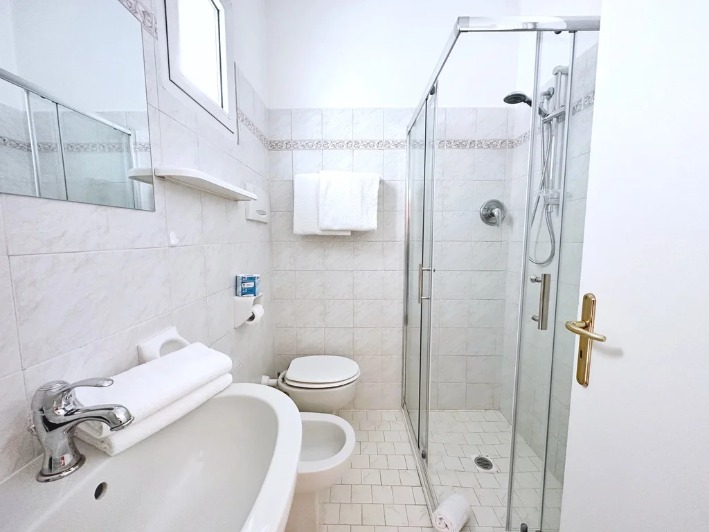 Rimini: varianty s nocí zdarma i first minute slevou, hotel 7 minut od písečné pláže