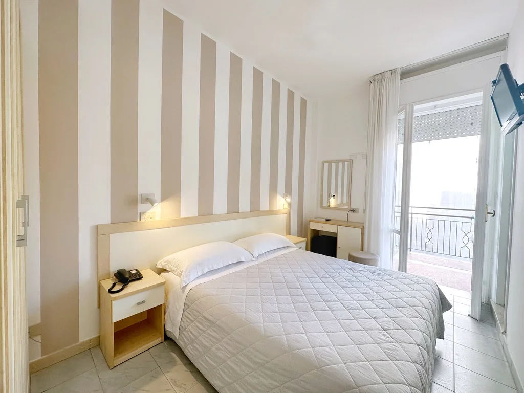 Rimini: varianty s nocí zdarma i first minute slevou, hotel 7 minut od písečné pláže