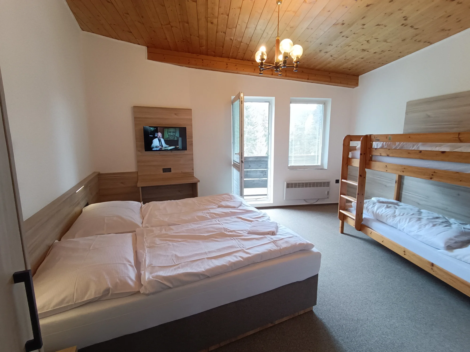 Dovolená v Horní Bečvě se snídaní: hotel blízko přehrady, turistických tras a sjezdovek