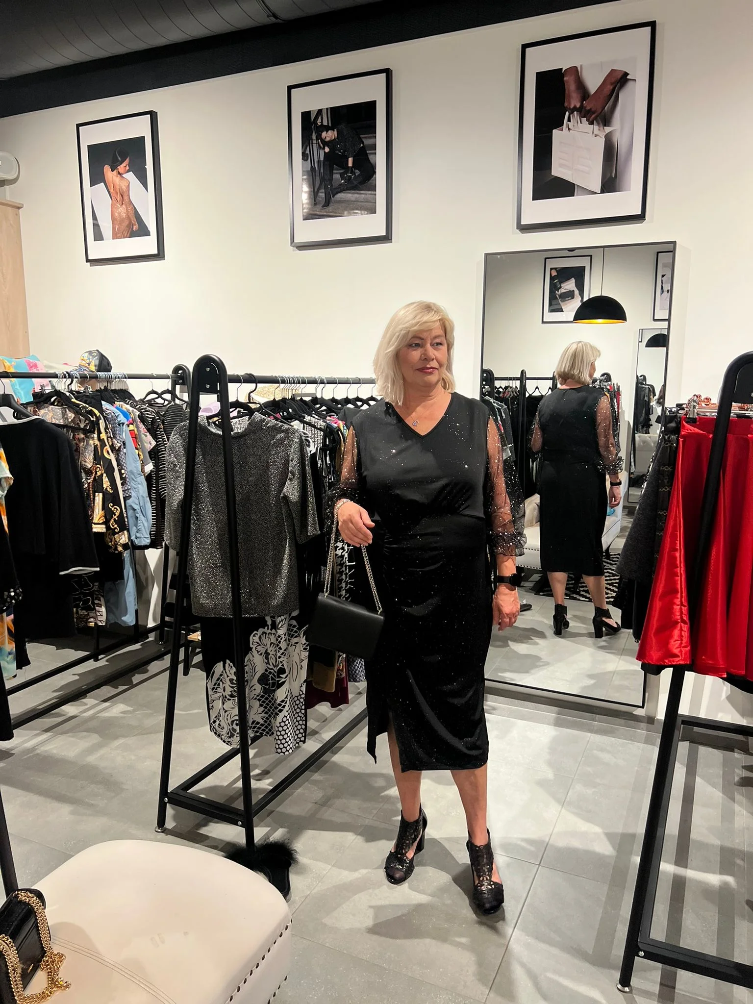 Proměna v andělskou ženu: profesionální líčení, styling a fotografie v Ateliéru Vulcano