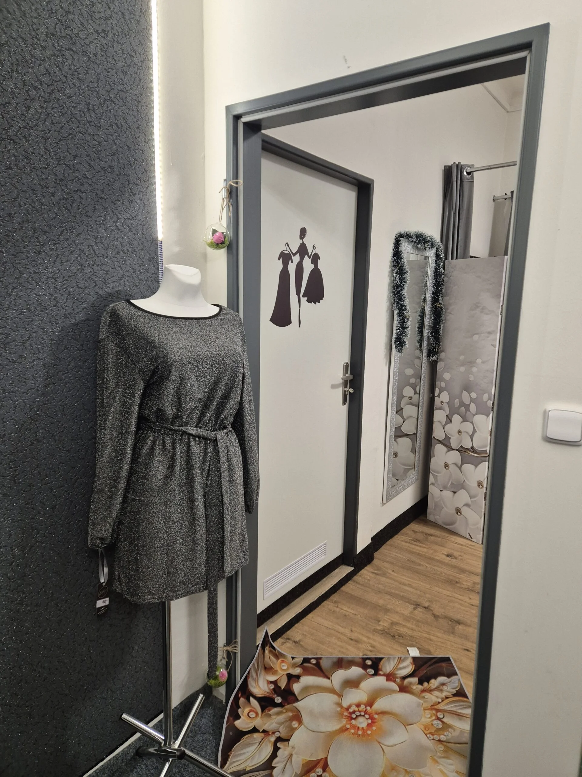 Proměna v andělskou ženu: profesionální líčení, styling a fotografie v Ateliéru Vulcano