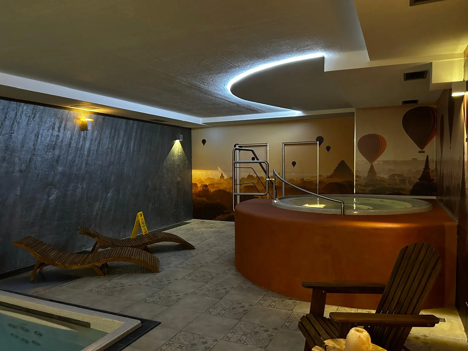 Romantika i doplnění energie: privátní sauna a vířivka pro dva i celou rodinu