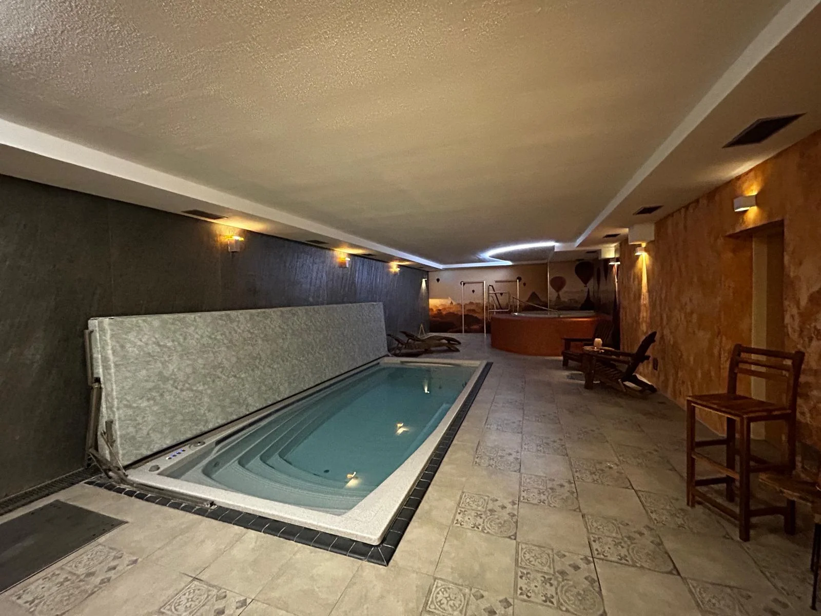 Romantika i doplnění energie: privátní sauna a vířivka pro dva i celou rodinu