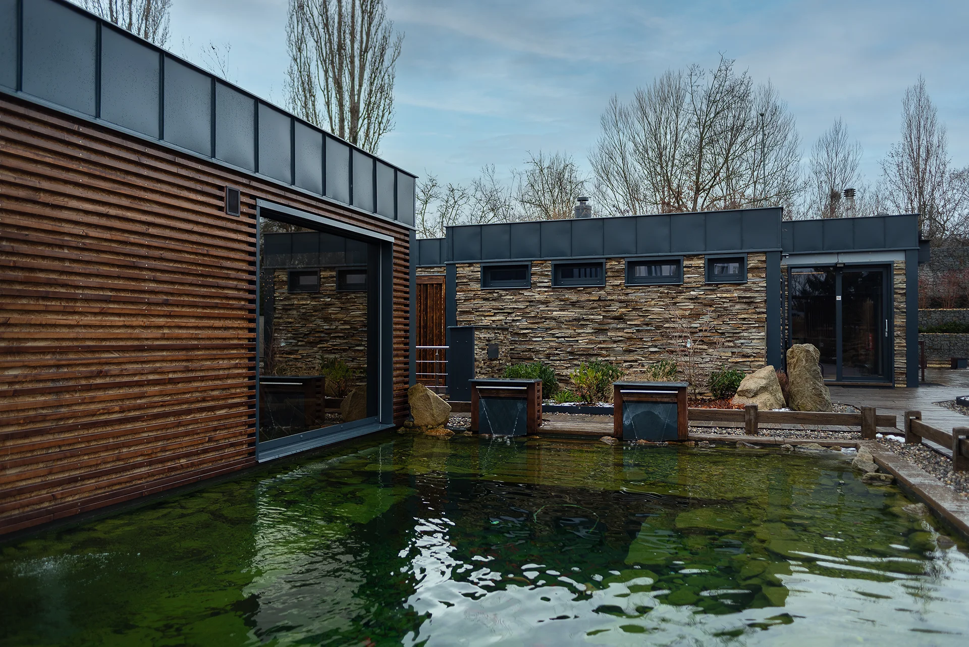 Pohoda a relax v Praze: moderní apartmány u Velké Chuchle, snídaně, wellness