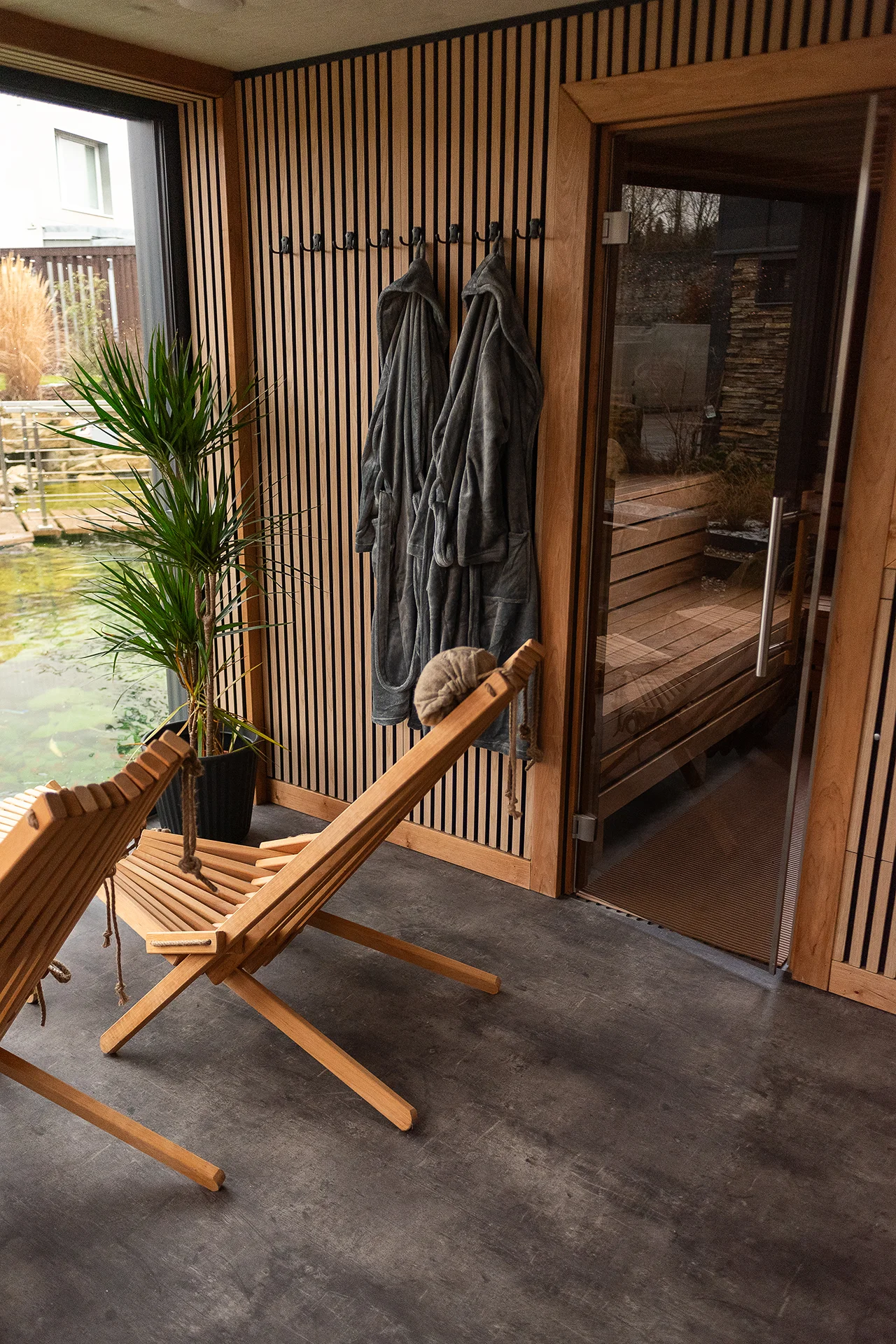 120 min. v privátním wellness pro 2-4 osoby: finská sauna i venkovní vířivka