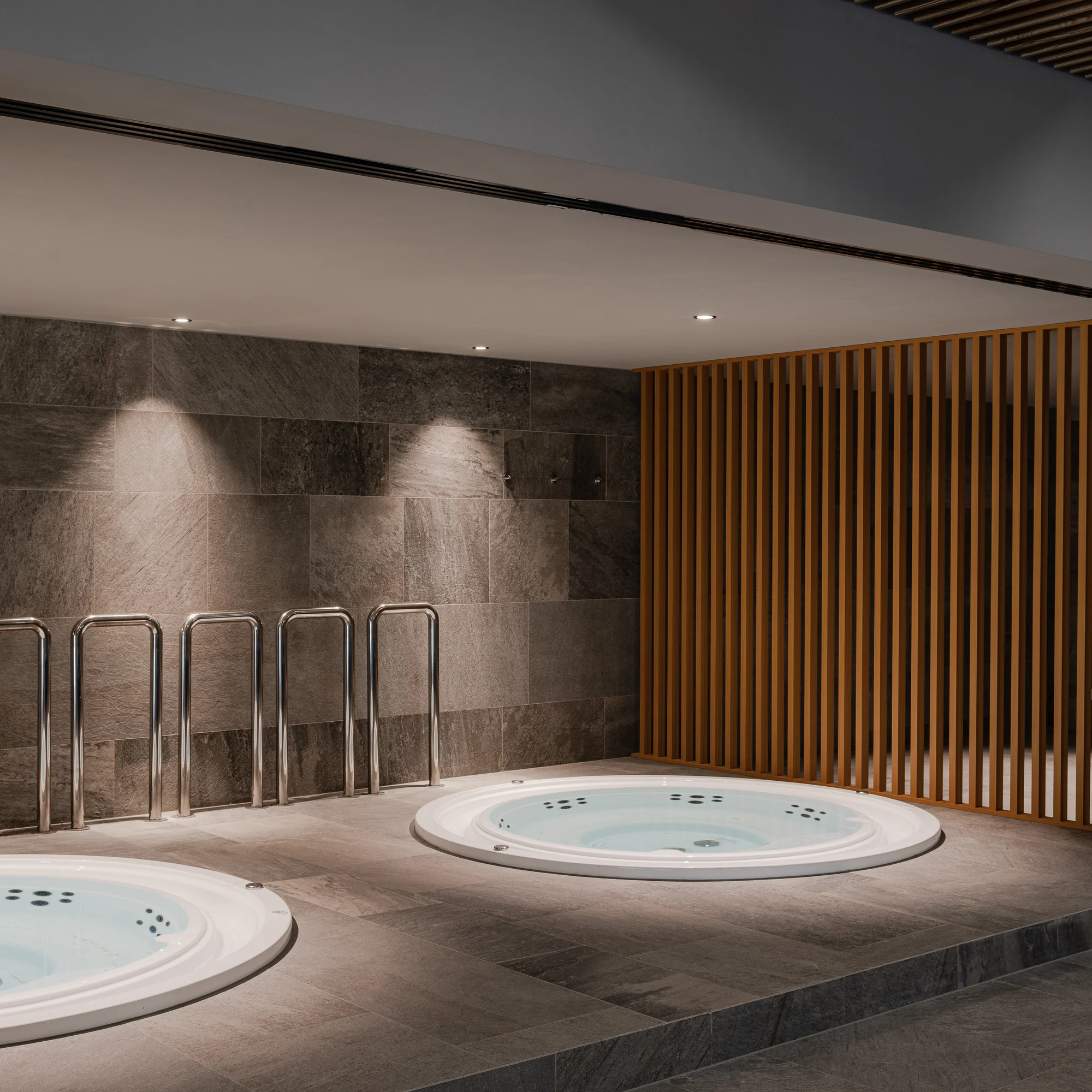Radisson Resort Kolobrzeg****: wellness a infinity bazén, snídaně či polopenze, herna pro děti