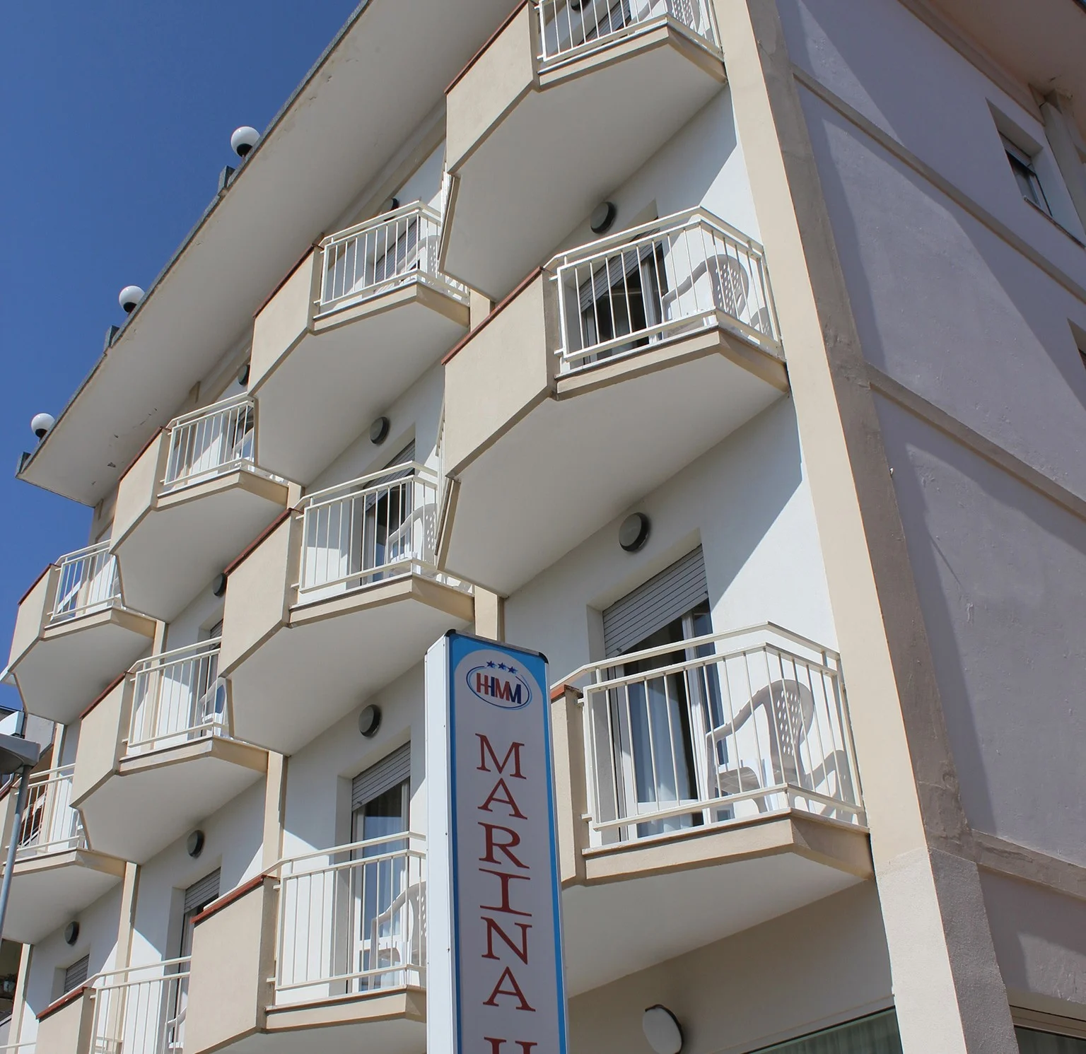 Dovolená v Rimini: 3* hotel blízko pláže a centra se snídaní i 1 noc zdarma