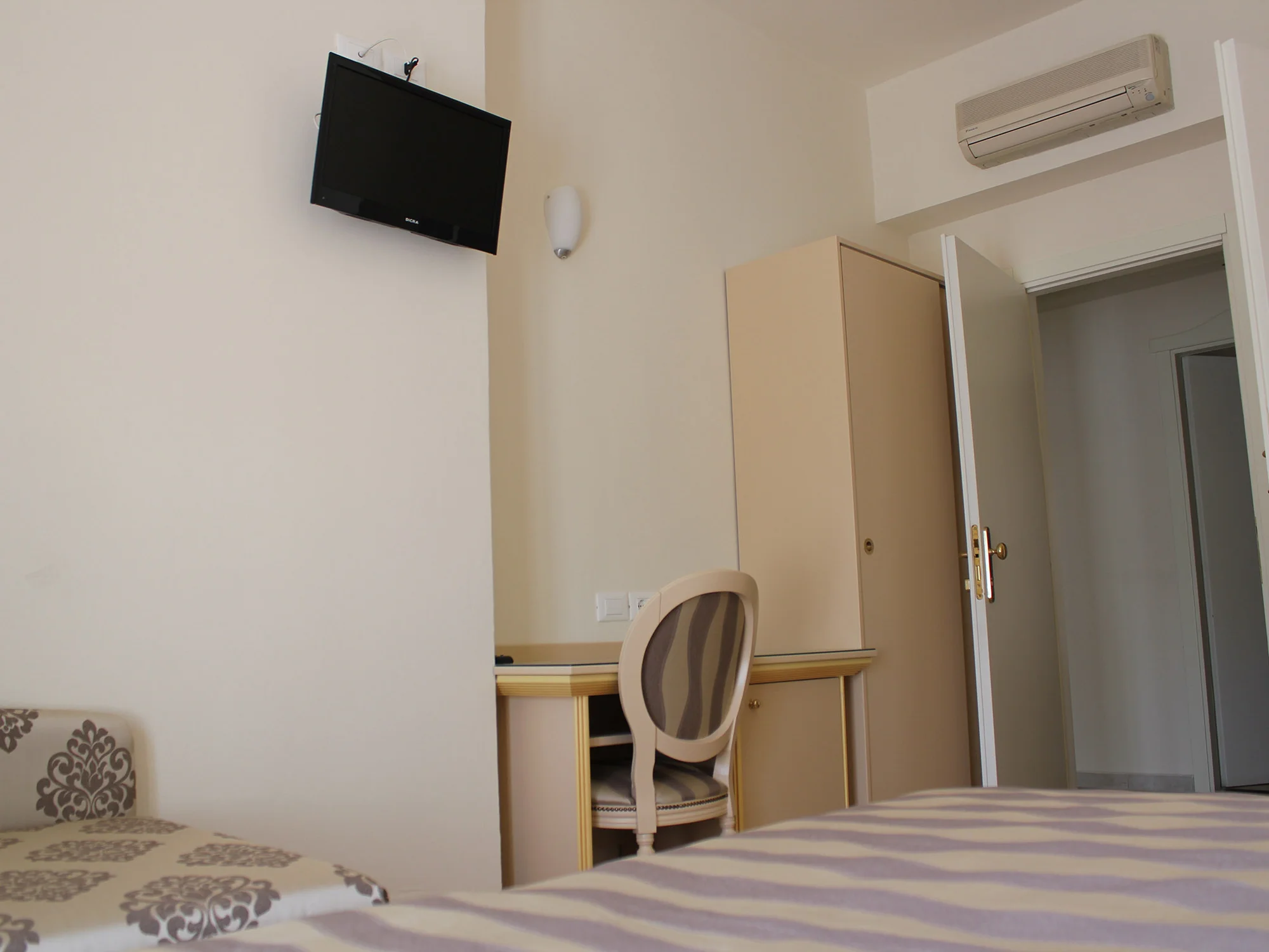 Dovolená v Rimini: 3* hotel blízko pláže a centra se snídaní i 1 noc zdarma
