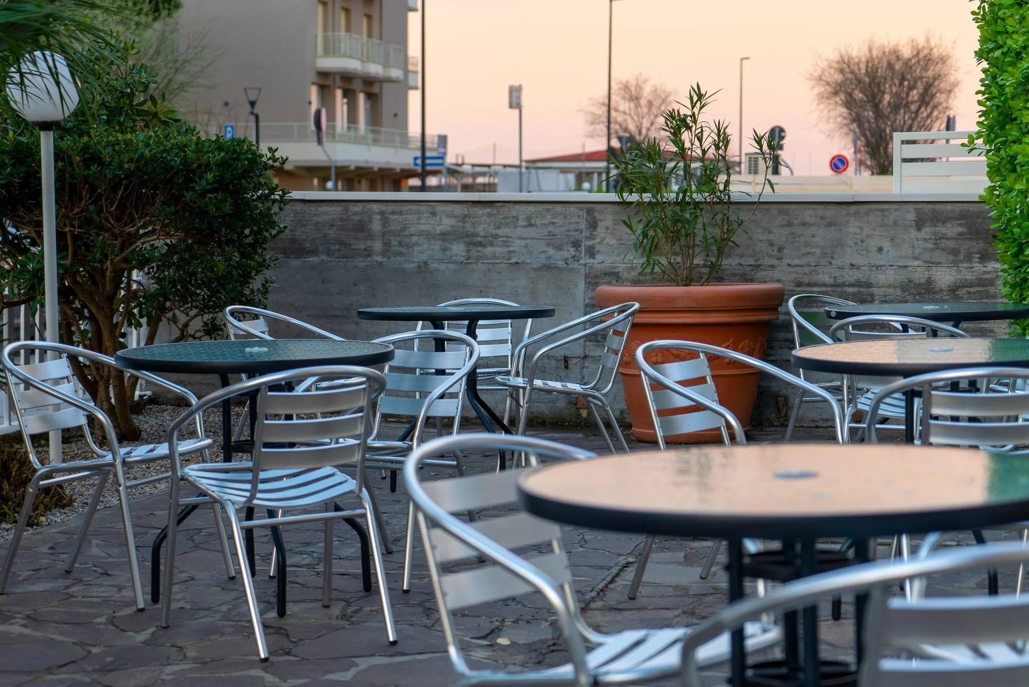 Italské prázdniny v letovisku Lido di Savio: 3* hotel 70 metrů od pláže, plná penze
