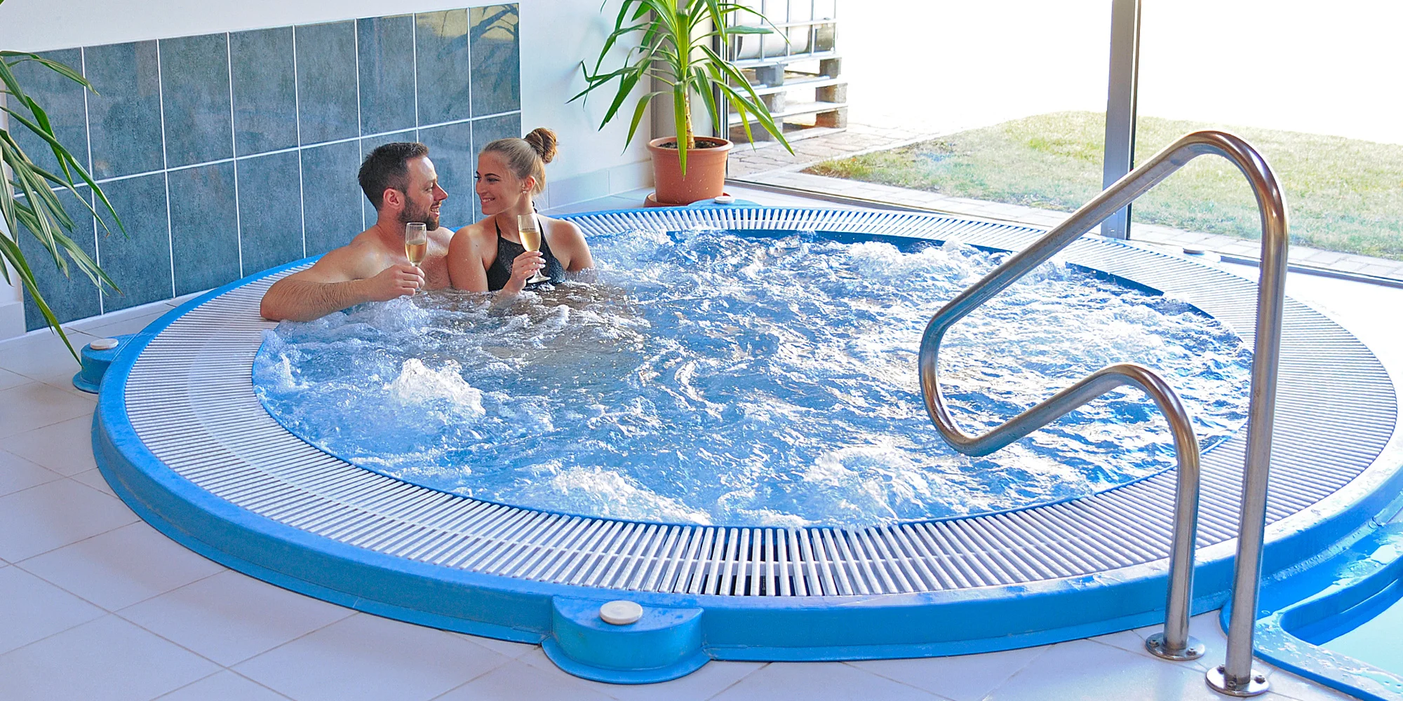Relax u Balatonu: hotel, wellness, snídaně a výlety po vinařské oblasti