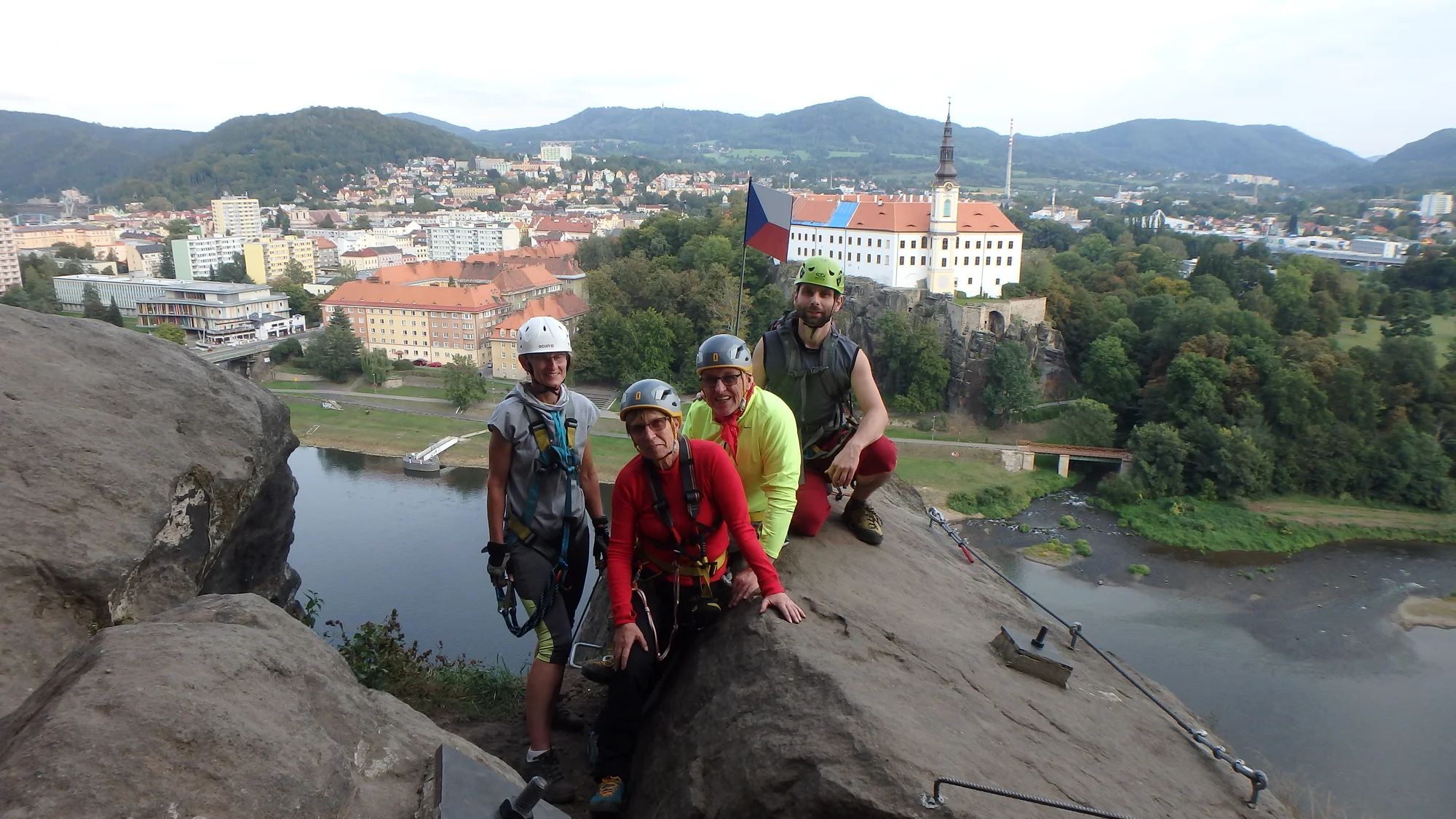 Skupinová via ferrata v Děčíně či v Saském Švýcarsku pro 1 nebo 3 osoby