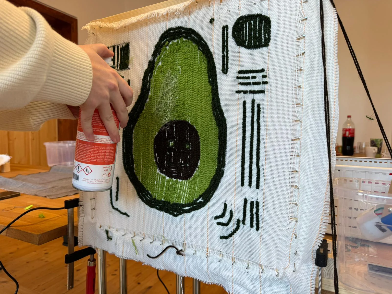 Rugmaking: zážitkový kurz tkaní vlastního koberečku, pro začátečníky i pokročilé