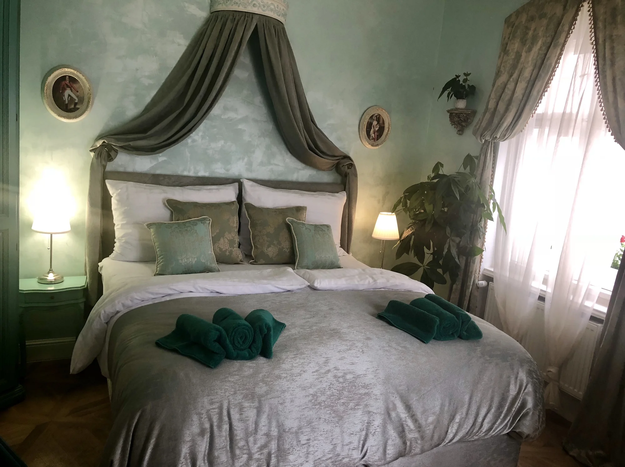 Pohádkový pobyt v centru Piešťan: oblíbená vila se snídaní i privátní wellness