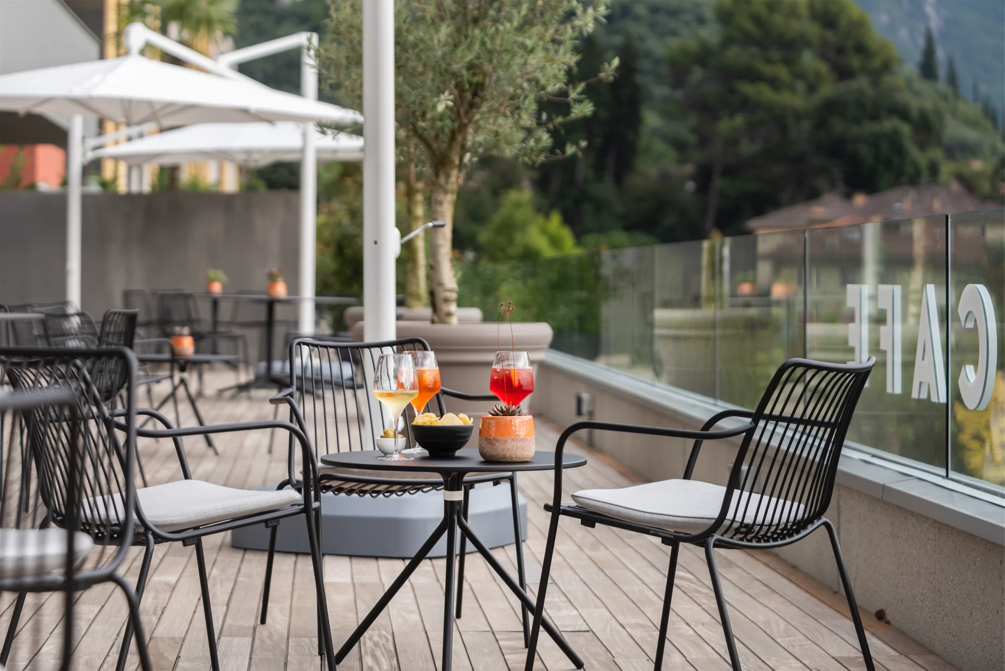 Dovolená v Itálii: hotel kousek od Lago di Garda, střešní wellness i snídaně