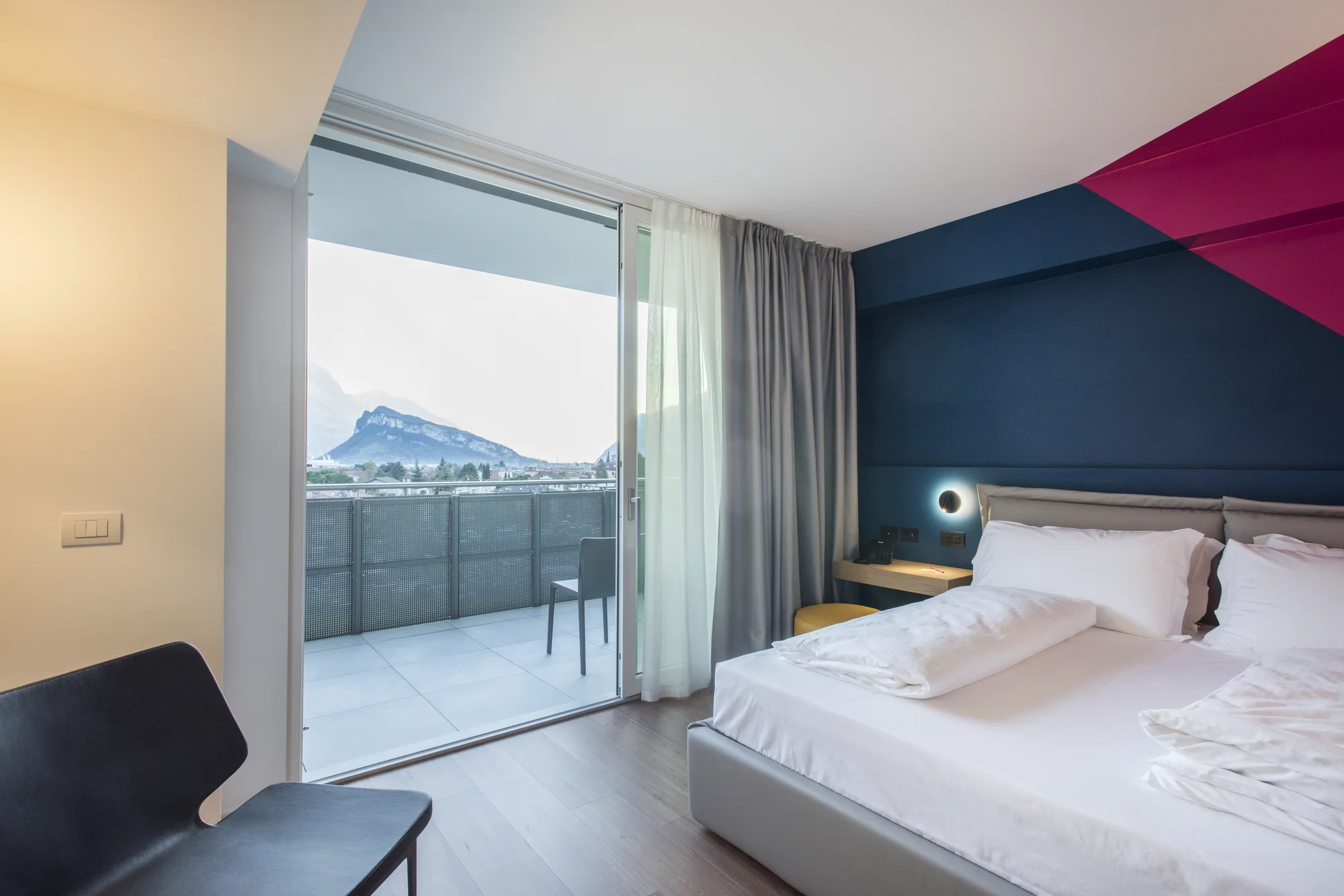 Dovolená v Itálii: hotel kousek od Lago di Garda, střešní wellness i snídaně
