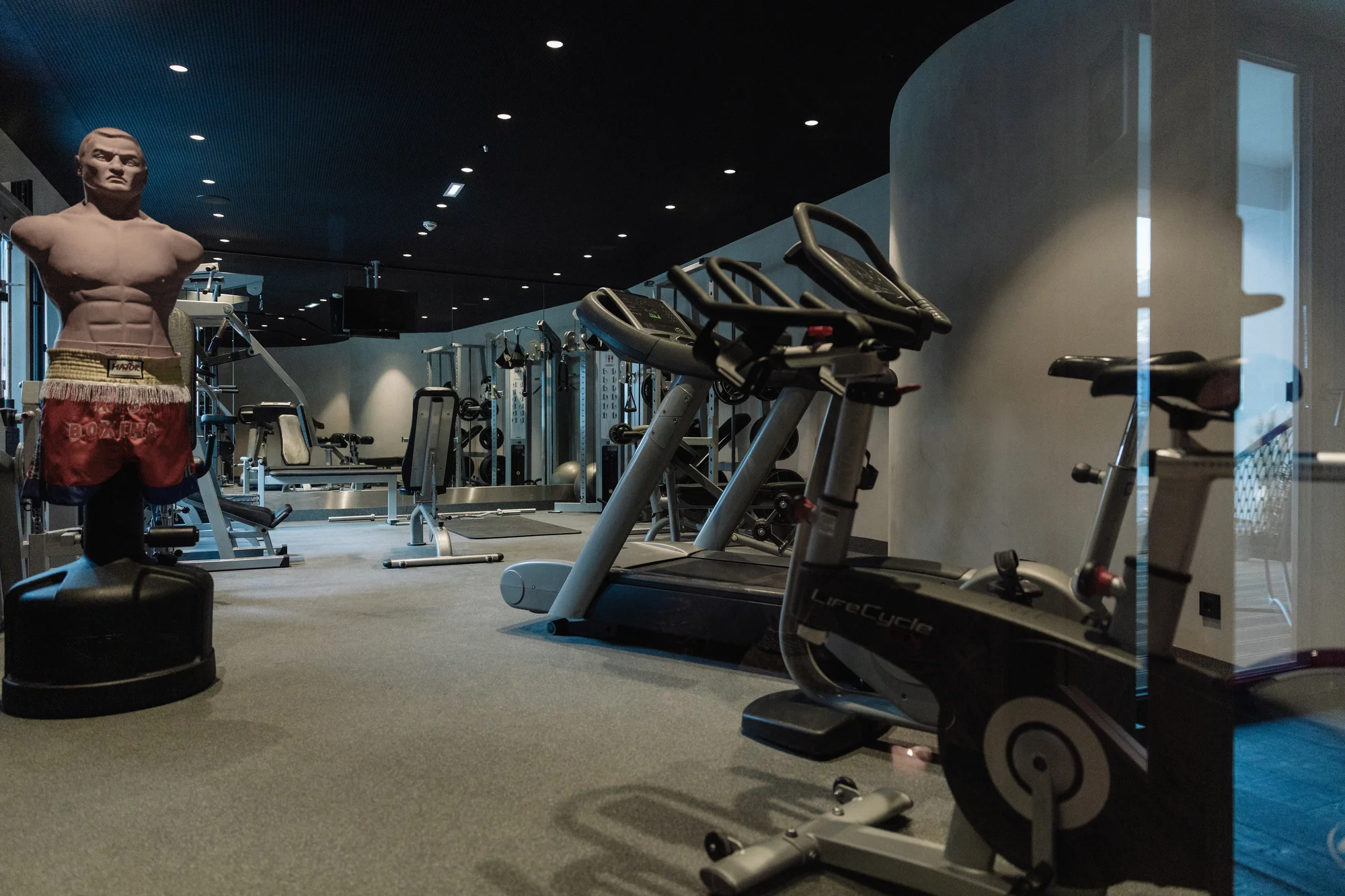 Krásný hotel ve Schladmingu: wellness a střešní bazén, polopenze plus a sommercard s lanovkami zdarma