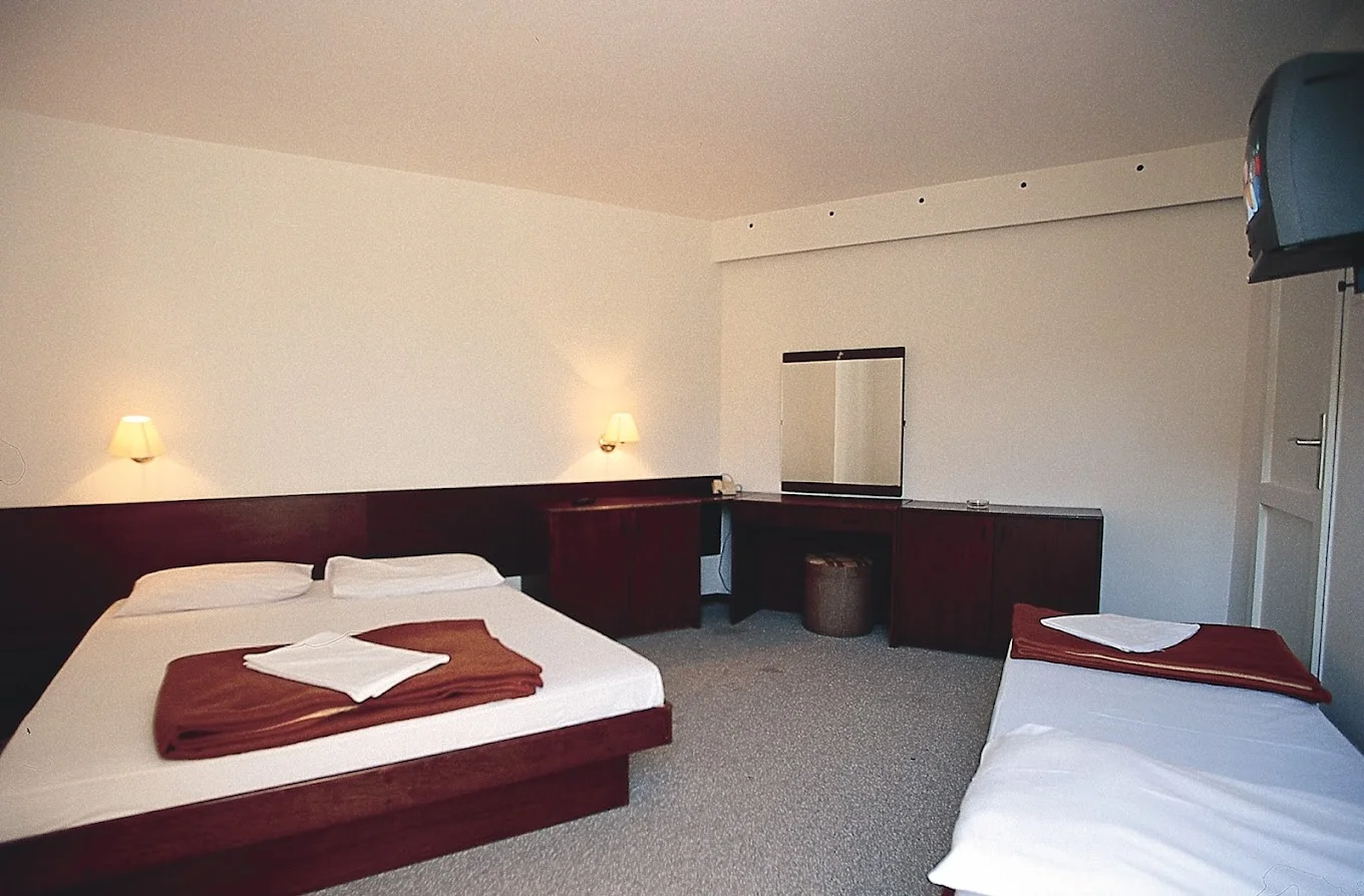 Chorvatská dovolená na ostrově Krk: polopenze, hotel 50 m od moře, sportovní aktivity