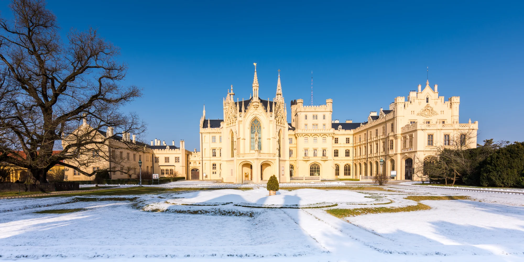 Penzion v Lednicko Valtickém areálu včetně stravy