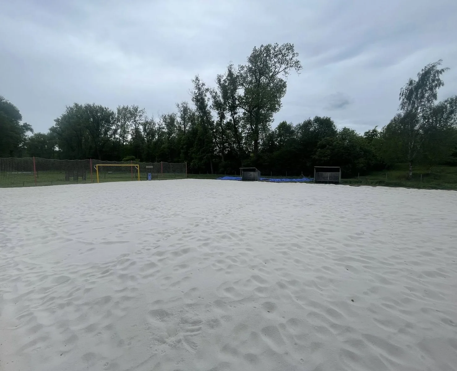 Vstup na SoccerGolf pro děti i dospělé nebo pronájem hřiště na plážový fotbal