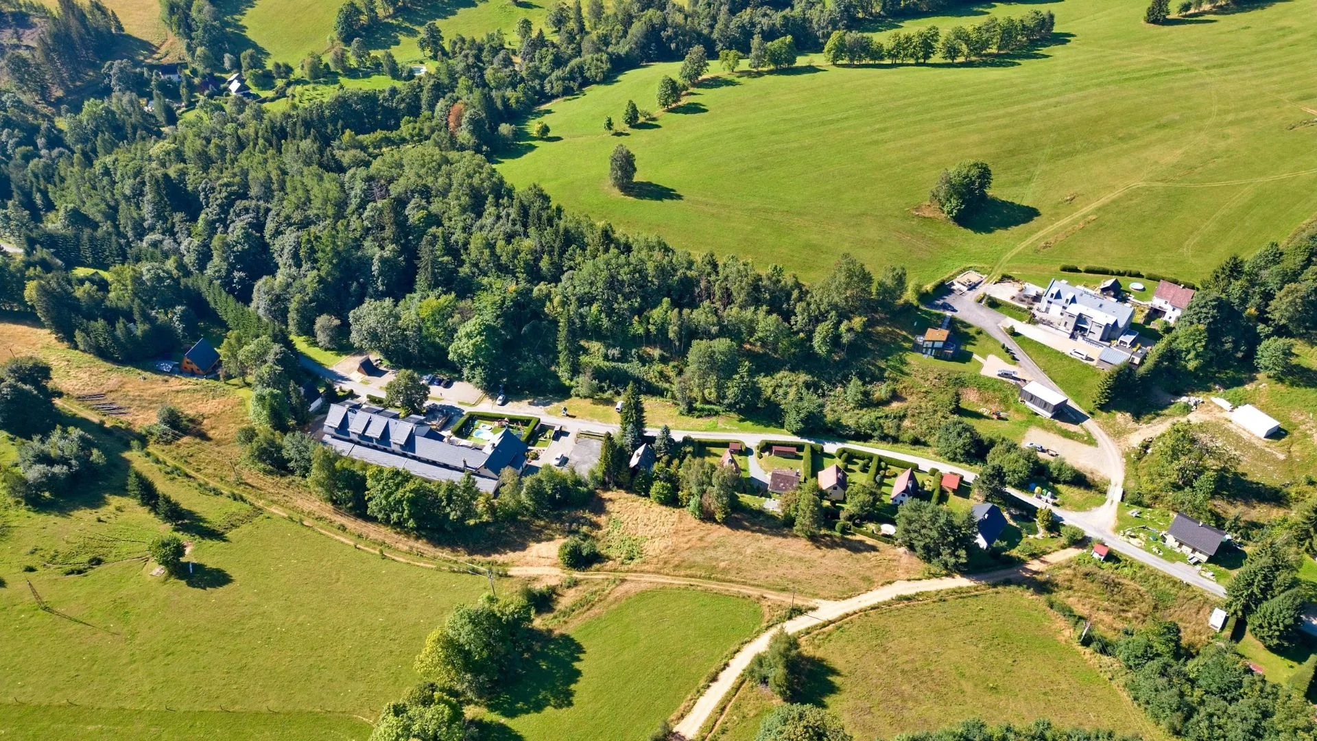 Dovolená v Jeseníkách: hodina ve wellness, venkovní bazén a snídaně či polopenze