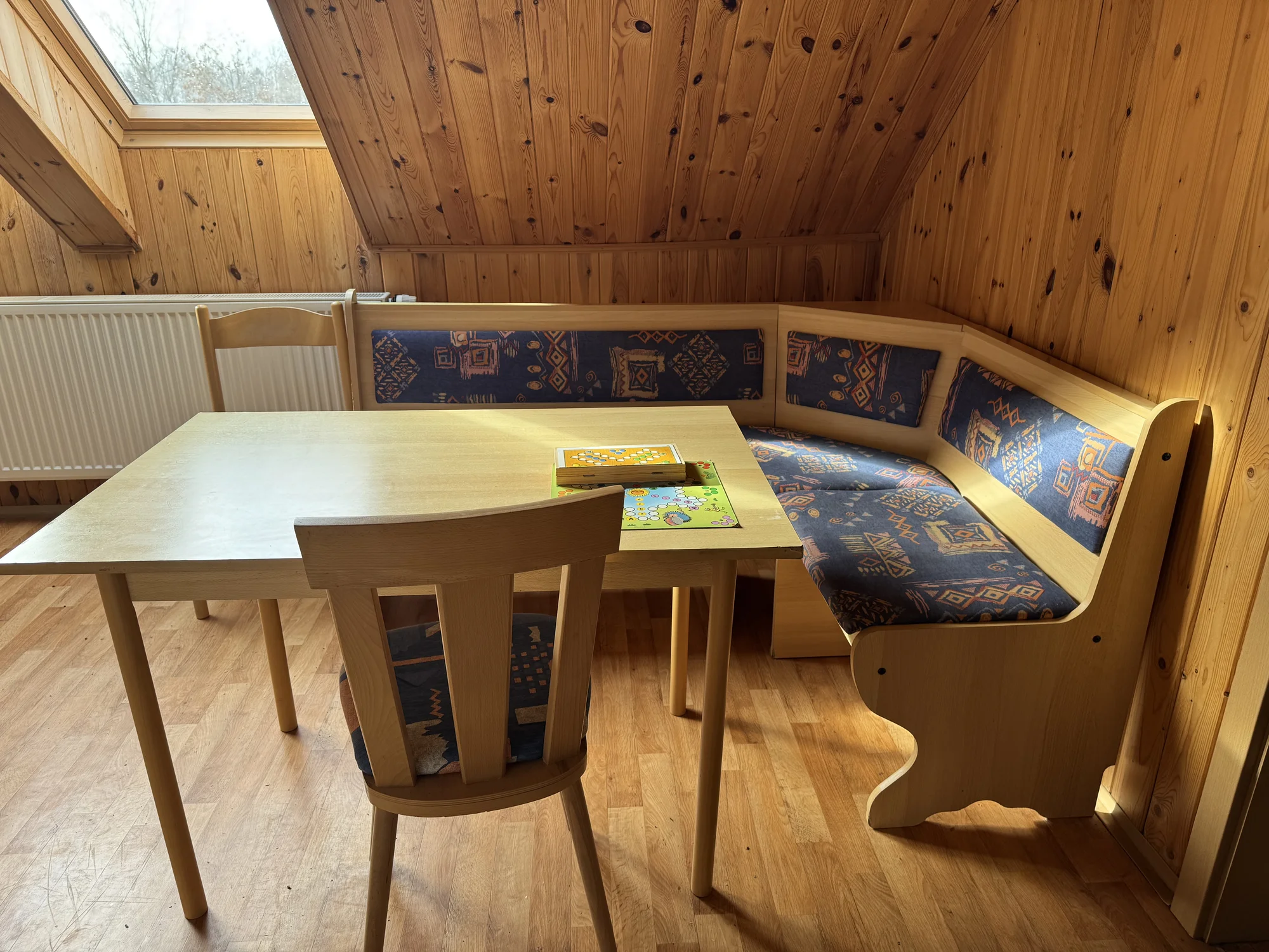 Jihočeský venkov pro páry i rodiny: apartmány s kuchyňkou a herna, 30 km od Třeboně