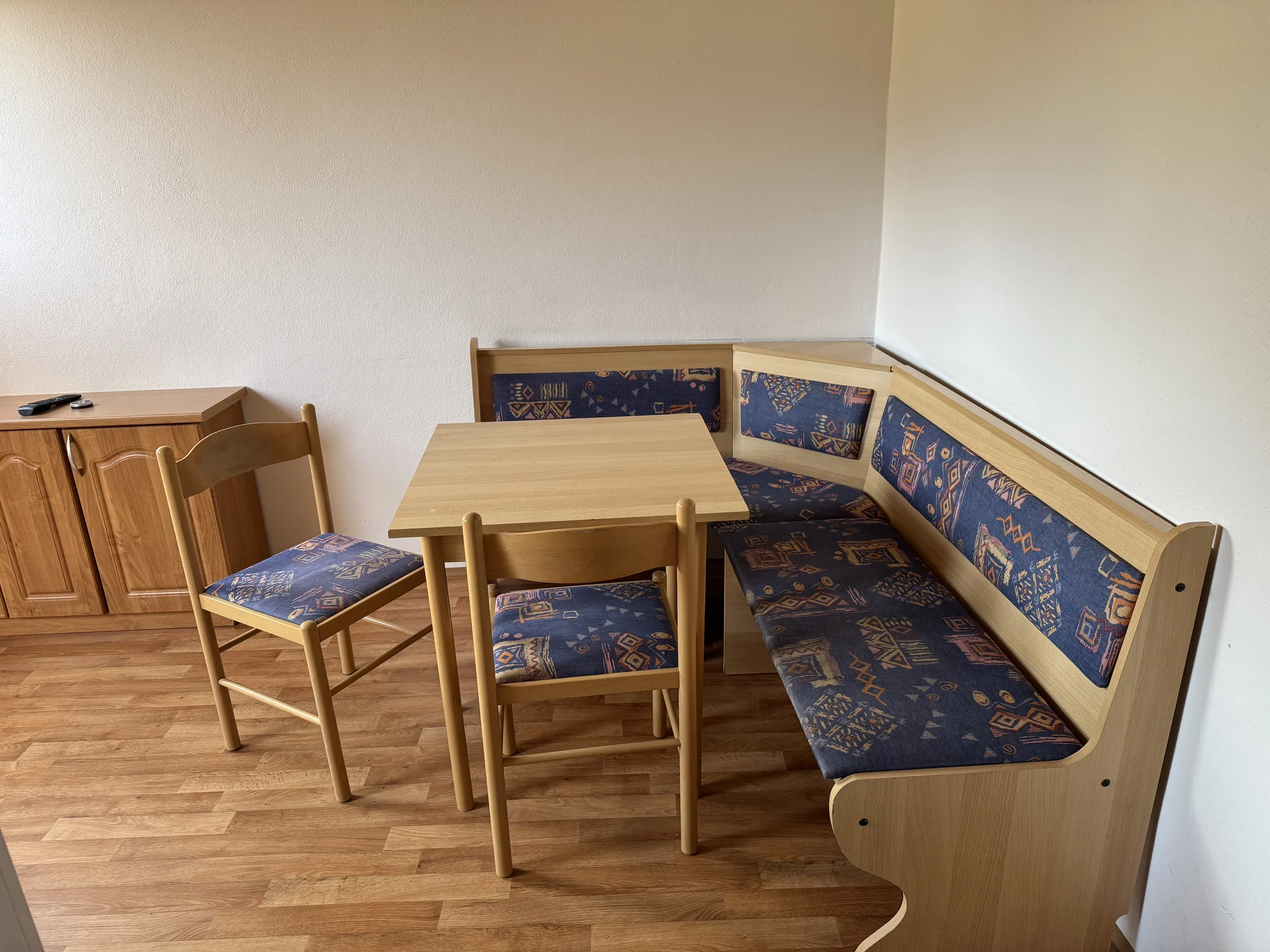 Jihočeský venkov pro páry i rodiny: apartmány s kuchyňkou a herna, 30 km od Třeboně