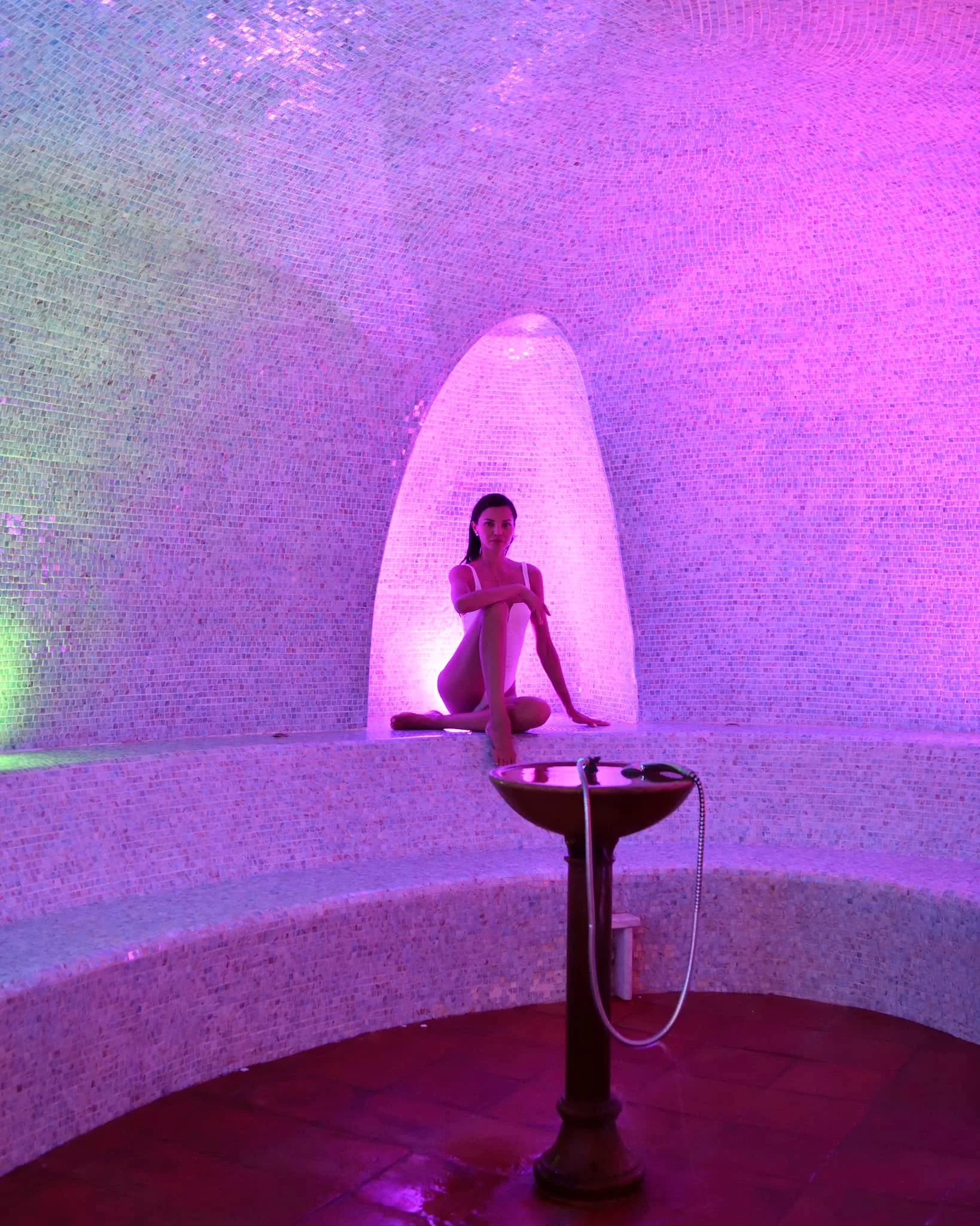 Sardinie: hotel v romantickém zálivu Cala Moresca, bazény, polopenze i možnost spa