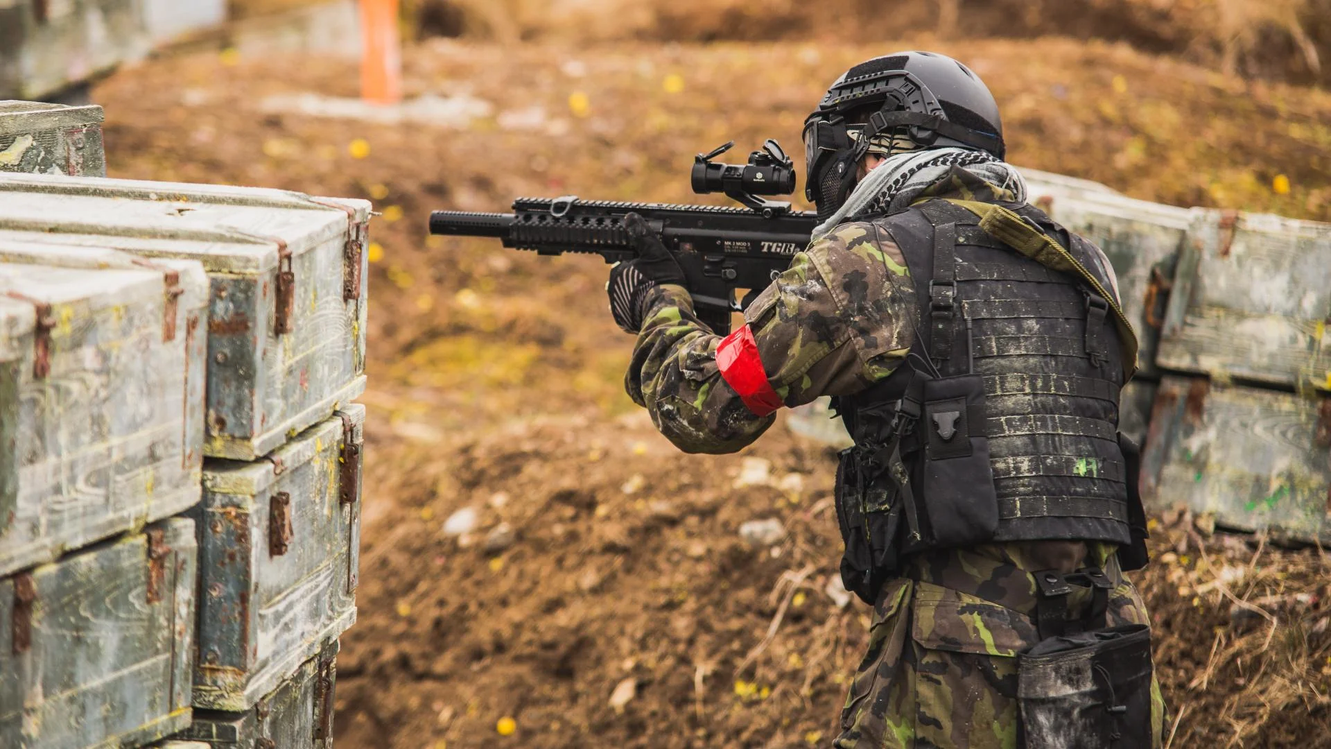 Paintball v areálu o rozloze 6000 m2: akční hra plná taktiky a adrenalinu