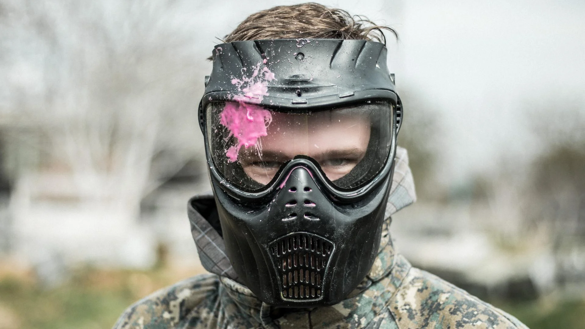 Paintball v areálu o rozloze 6000 m2: akční hra plná taktiky a adrenalinu