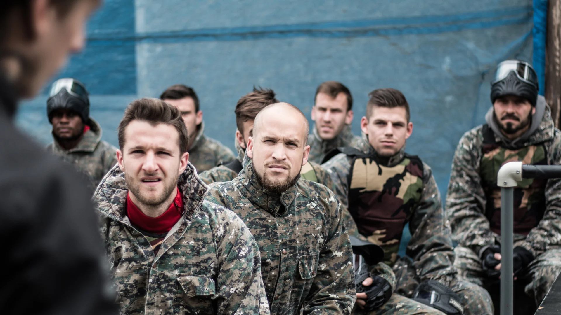 Paintball v areálu o rozloze 6000 m2: akční hra plná taktiky a adrenalinu