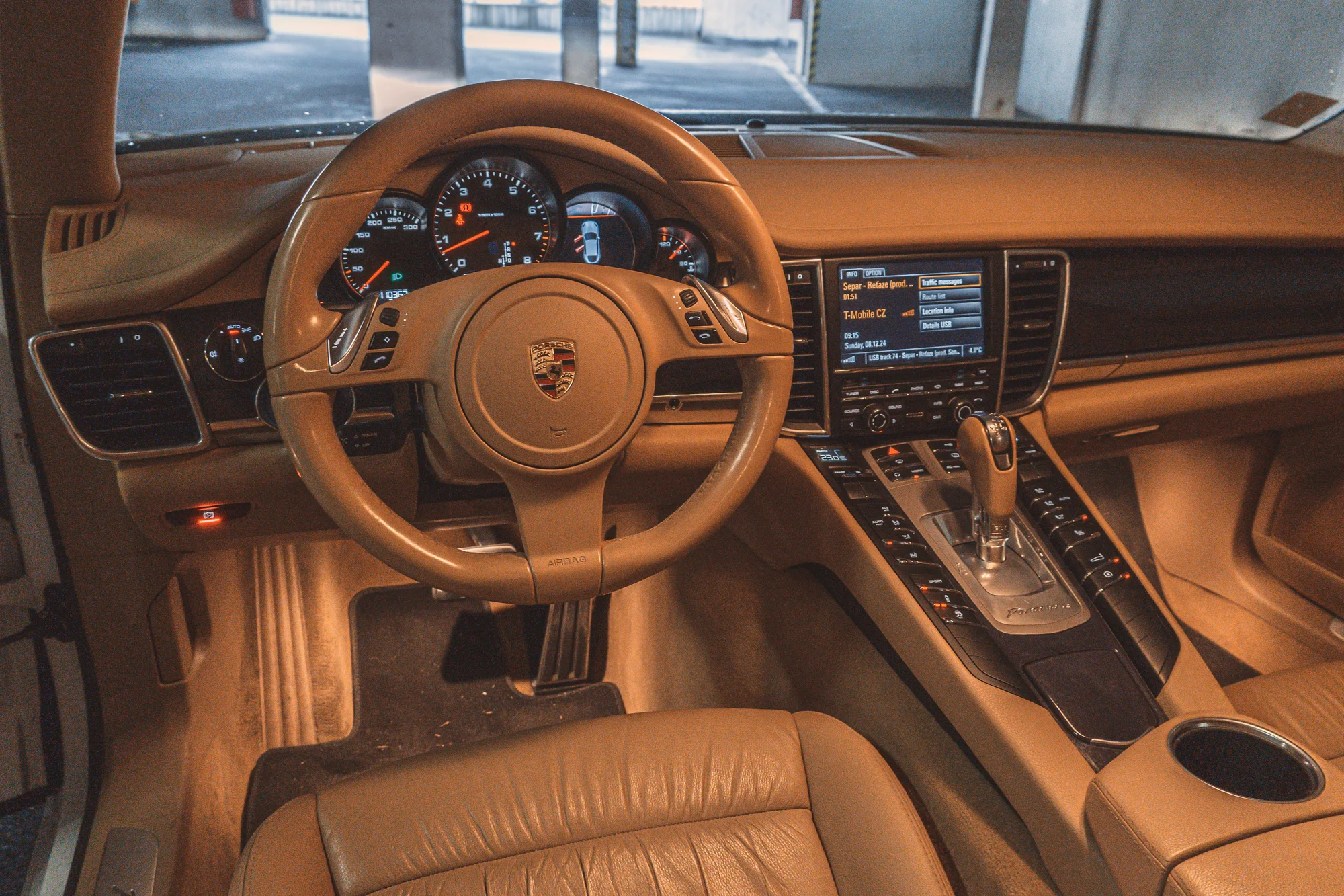 Porsche Panamera 4S: spolujízda i řízení nebo zapůjčení na 24 hod.