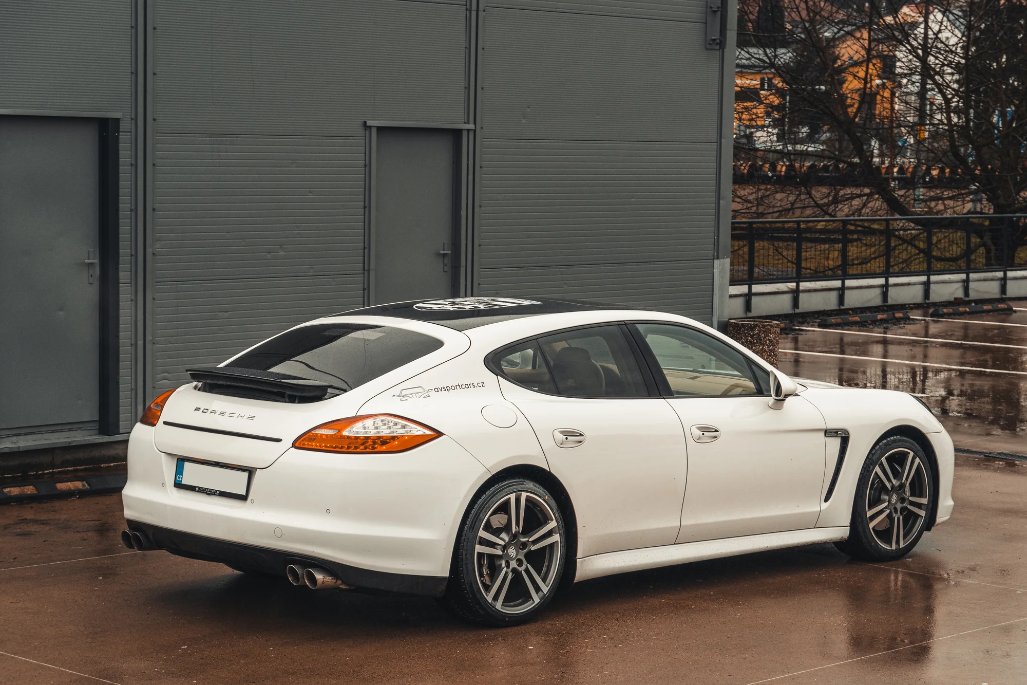 Porsche Panamera 4S: spolujízda i řízení nebo zapůjčení na 24 hod.
