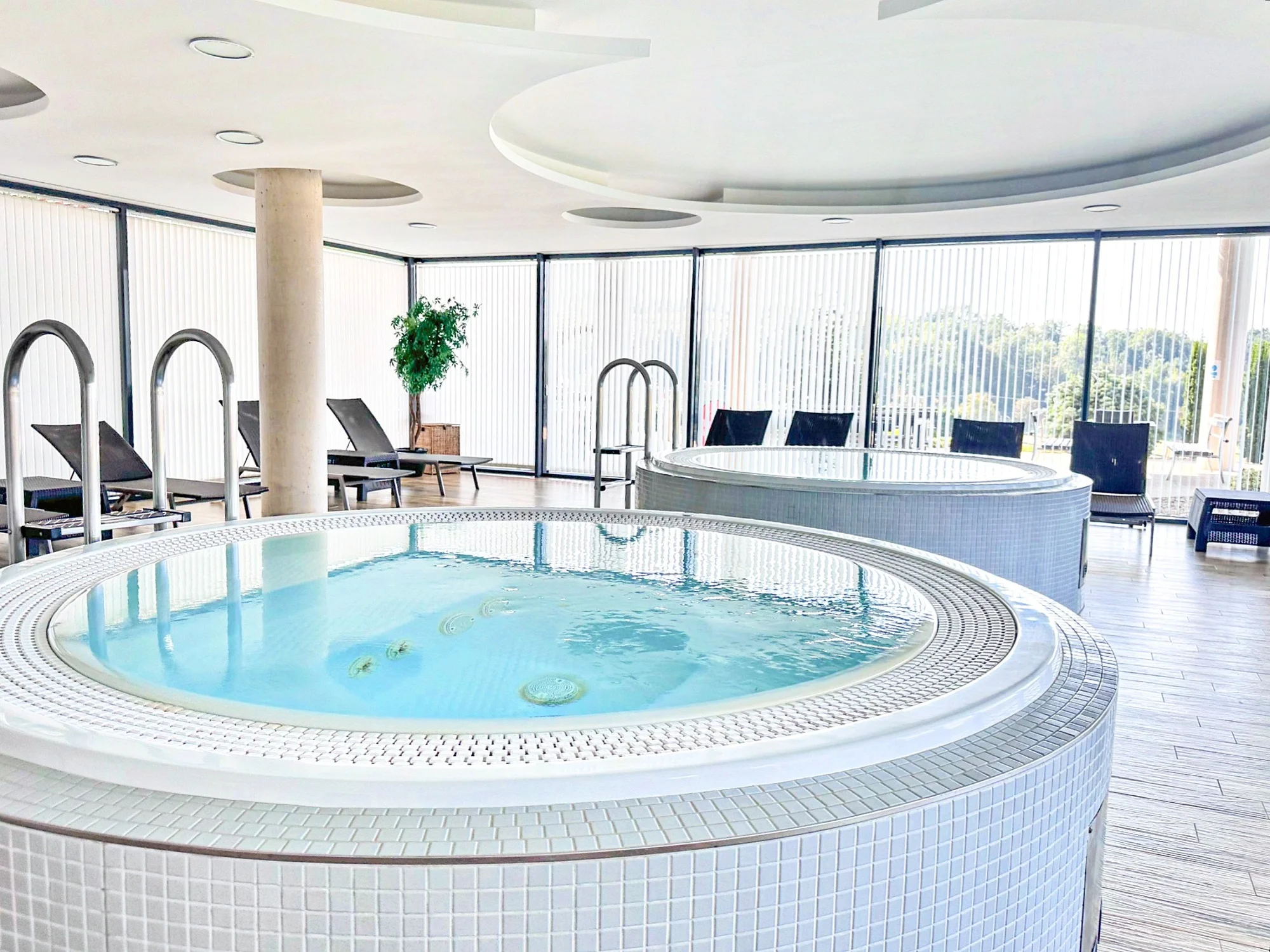 Luxusní hotel ve Velichovkách: bohaté snídaně, neomezený wellness i sport