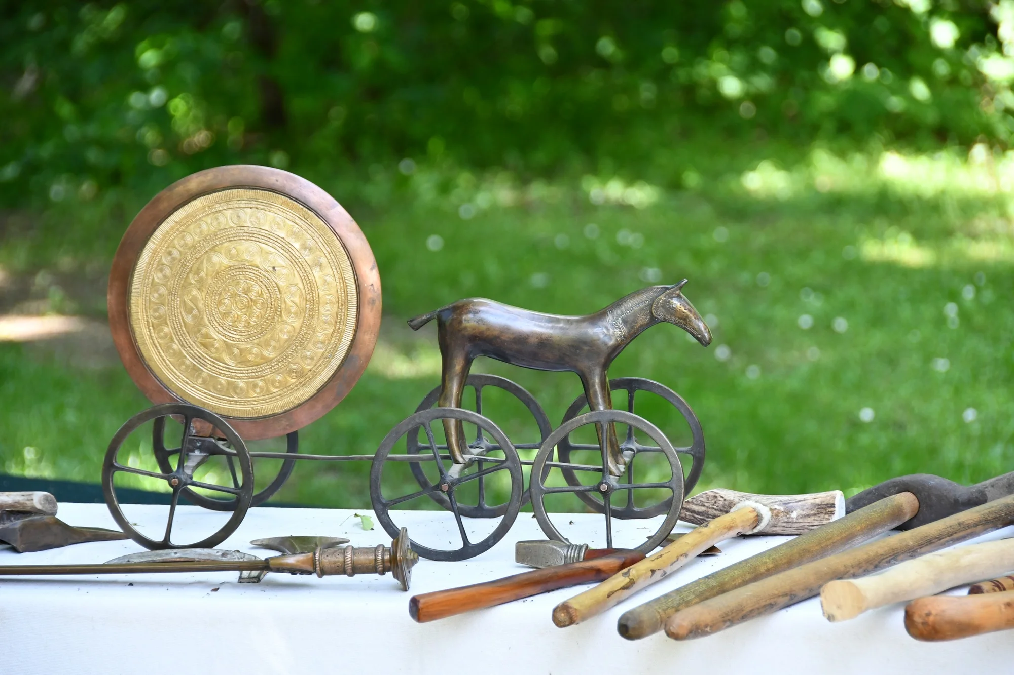 Od pravěku po středověk: skanzen a muzeum v Dolním Rakousku, program i v češtině, expozice o době ledové