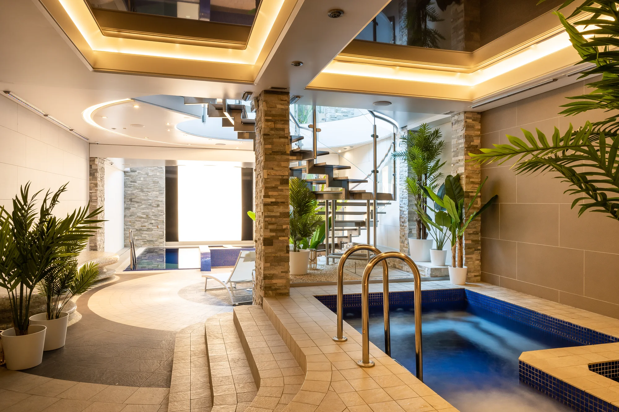 Luxusní dovolená v polských Krkonoších: adults only hotel se snídaní nebo polopenzí, neomezený wellness