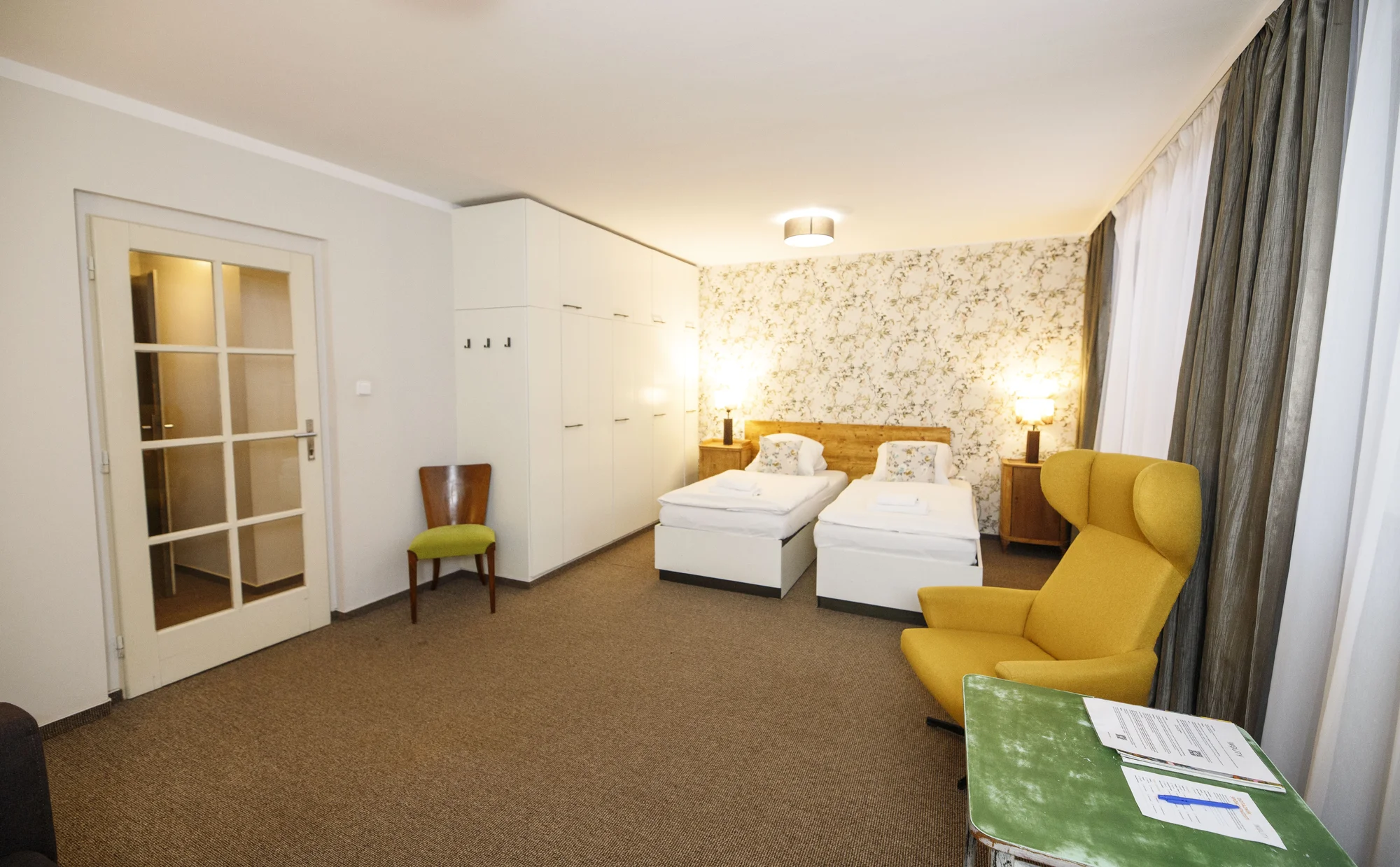 Pobyt v Posázaví: hotel uprostřed lesů, s rybníkem, wellness a aktivitami pro celou rodinu