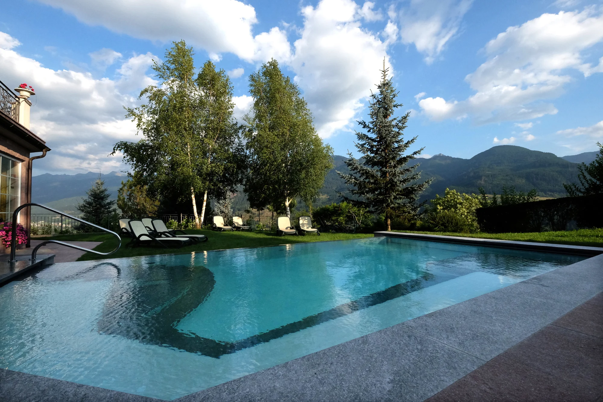 Val di Fiemme s lanovkou jen 1 km od hotelu: polopenze, neomezený wellness i pobyty s nocí zdarma