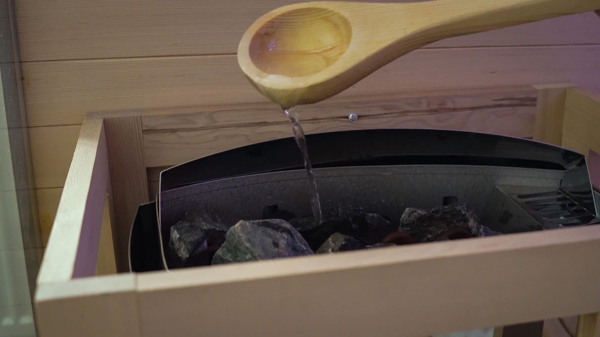 Privátní finská sauna pro 1–3 osoby na 60 i 90 minut