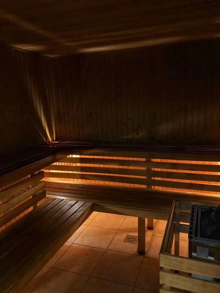 Klidná dovolená u Straszyńského jezera: snídaně, sauna, dětské hřiště, výlety do Gdaňsku