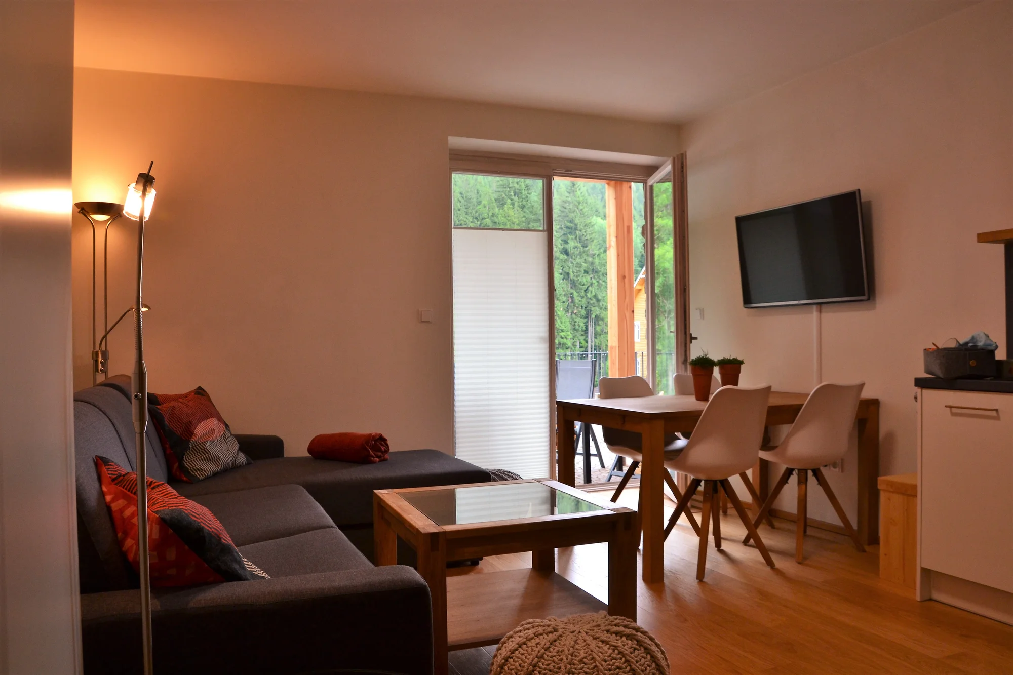 Moderní a plně vybavené apartmány v centru Pece pod Sněžkou až pro 6 osob