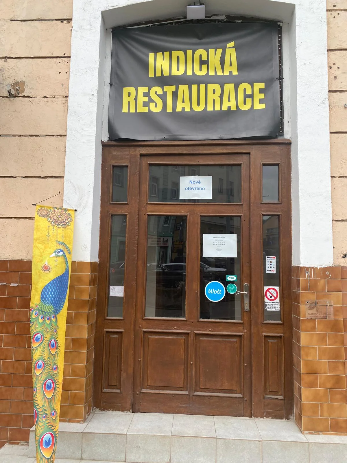 Tříchodové indické menu s kormou, masalou nebo butter chicken pro 1 či 2 osoby