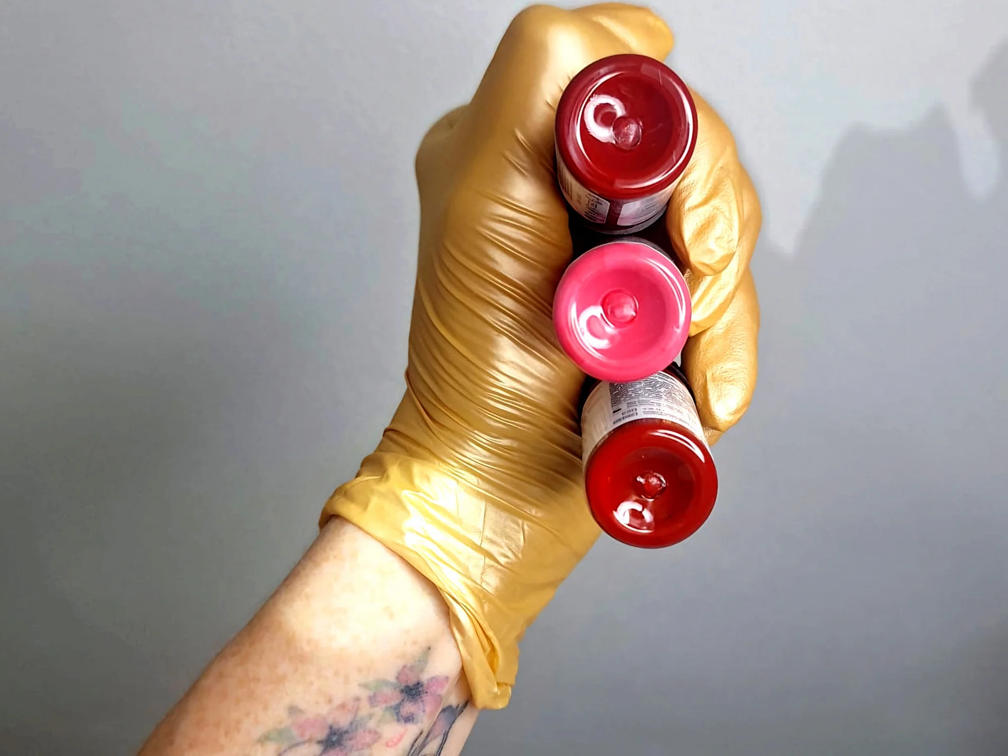 Permanentní make-up dle výběru: pudrové obočí, oční linky i plné rty