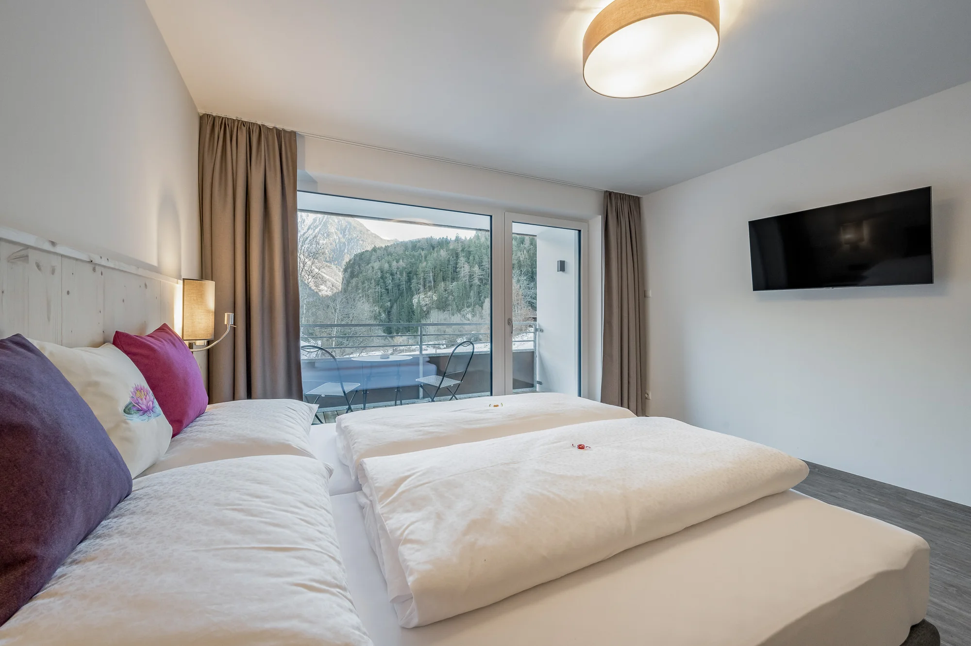 Tyrolský Ötztal: hotel s neomezeným wellness a polopenzí, koupání v horském jezeře