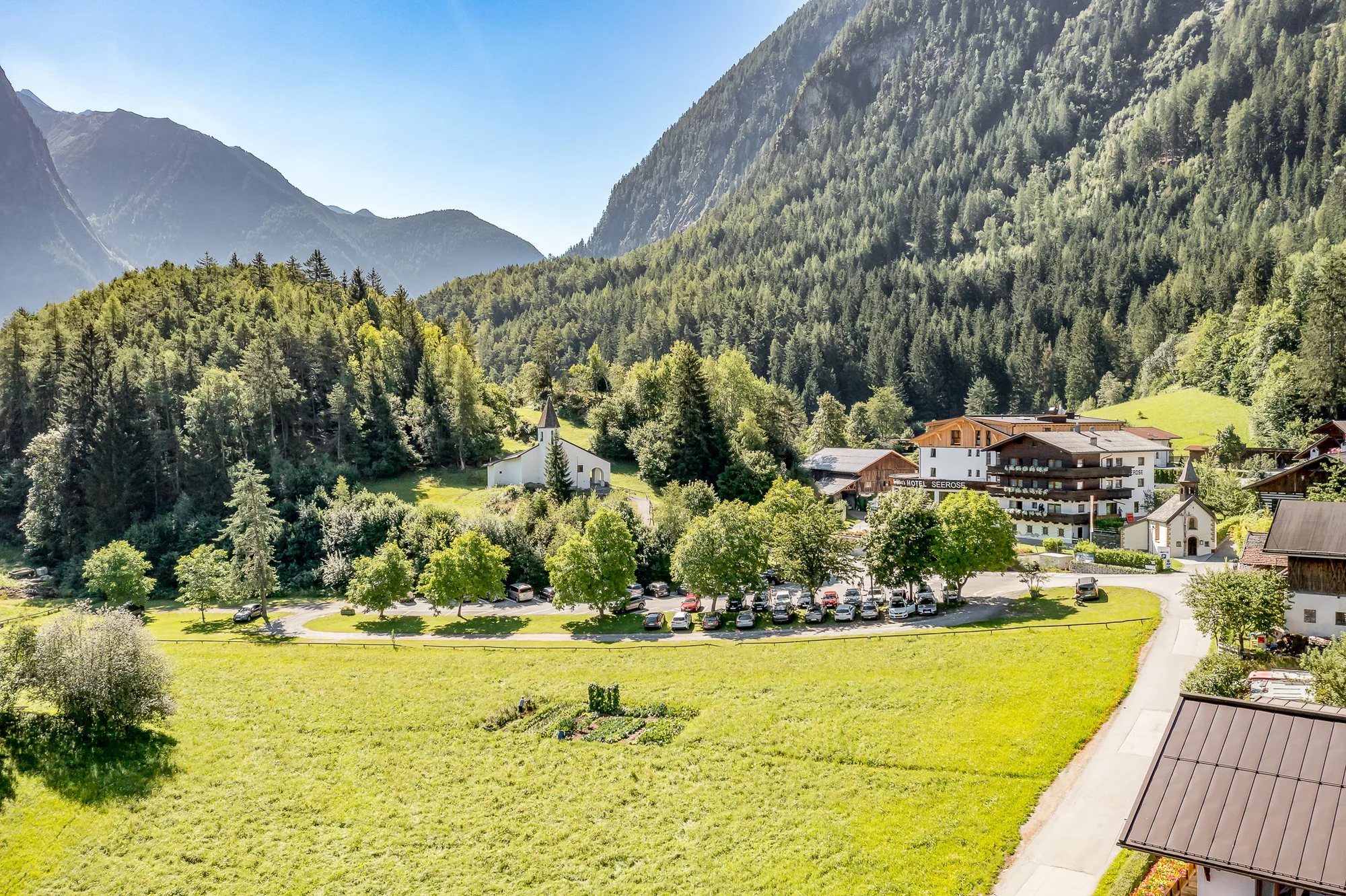 Tyrolský Ötztal: hotel s neomezeným wellness a polopenzí, koupání v horském jezeře