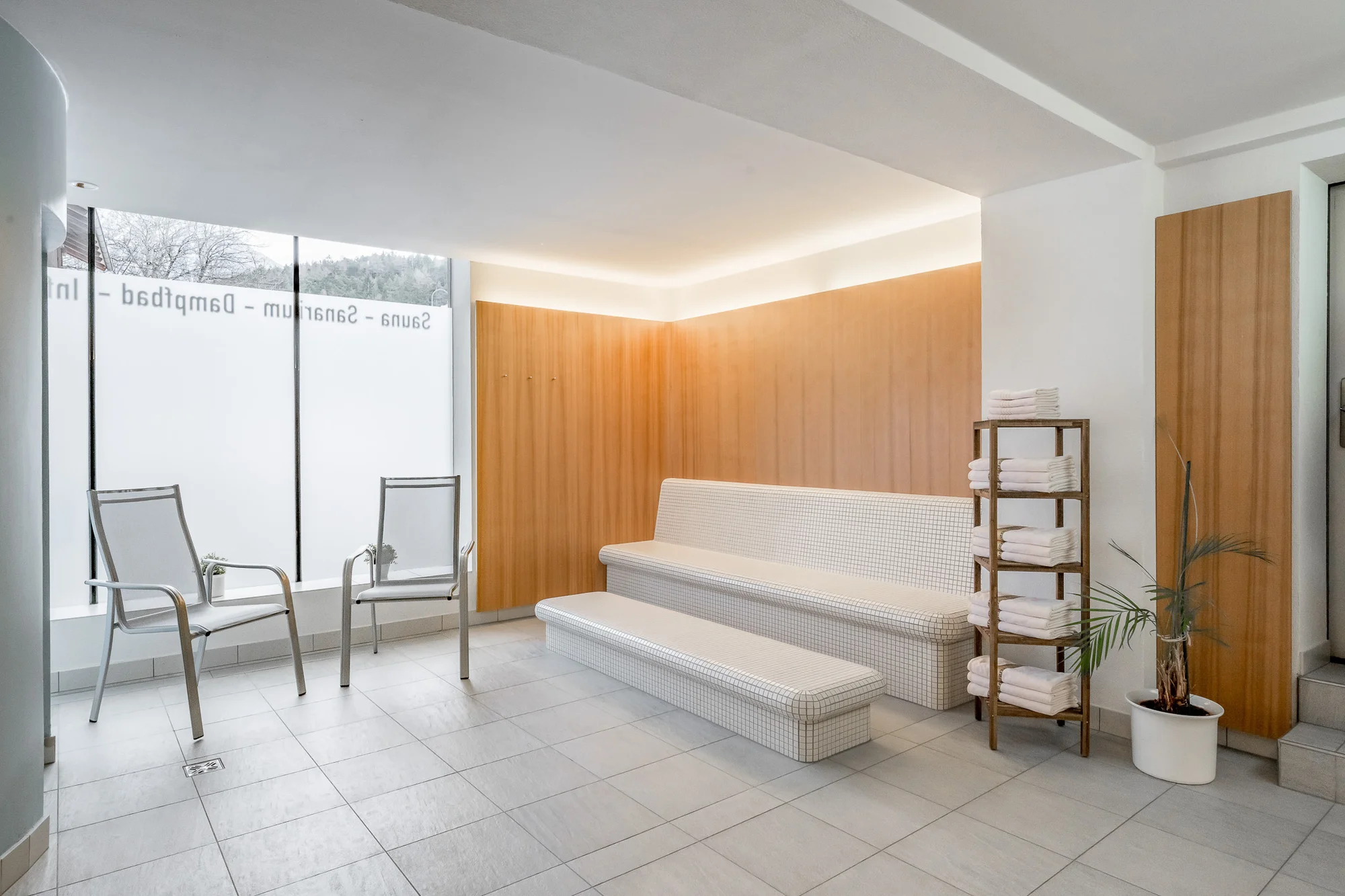 Tyrolský Ötztal: hotel s neomezeným wellness a polopenzí, koupání v horském jezeře